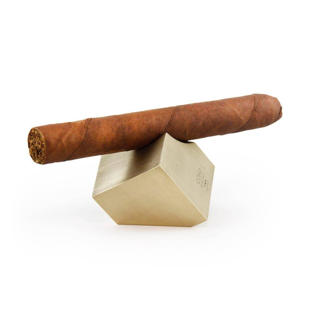 Coho Objet-Brazen Masif Pirinç Puro Sehpası-Puro Küllüğü-1-Milagron.com