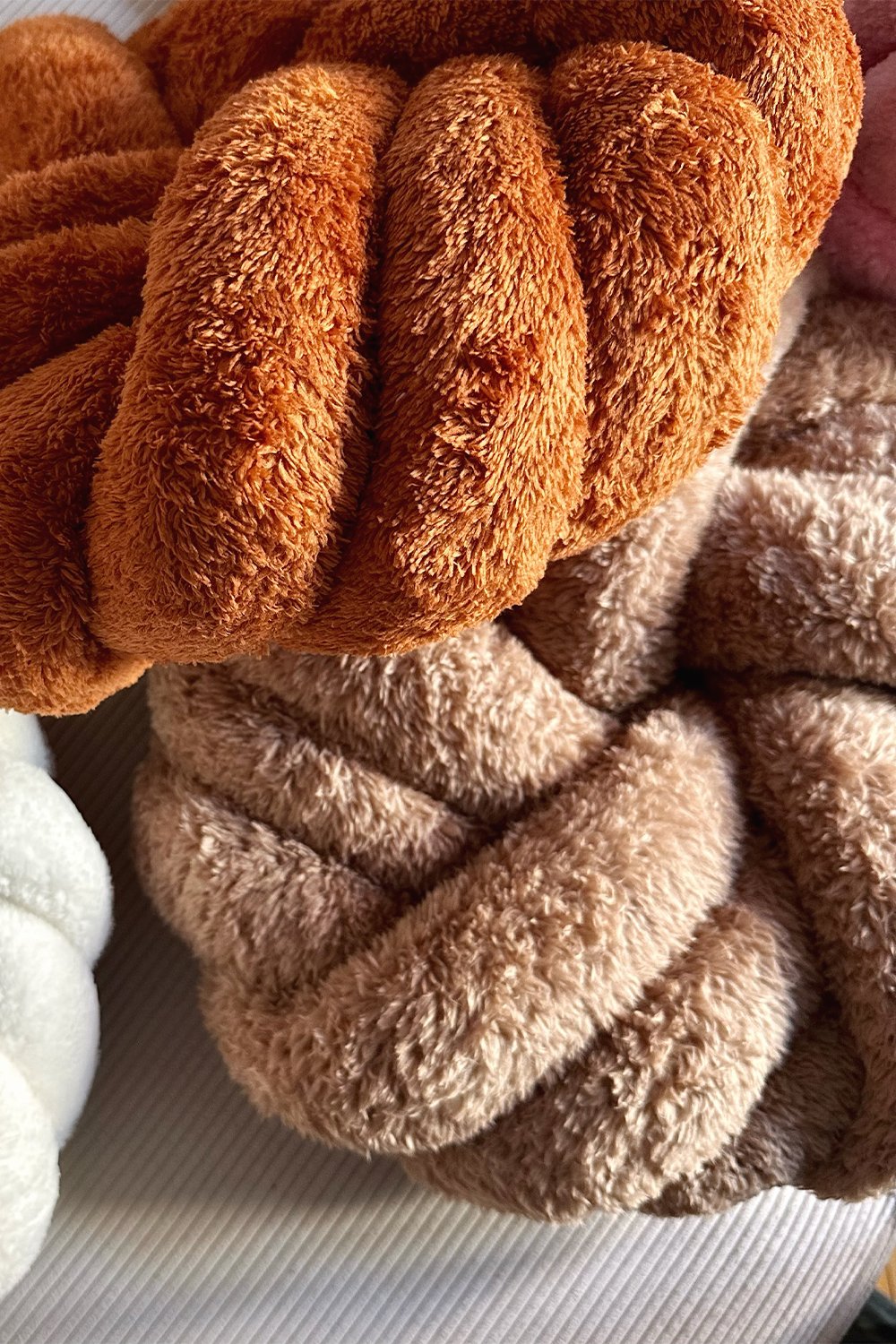 Color Reflect-Button Dekoratif Yastık-Kırlent-4-Milagron.com