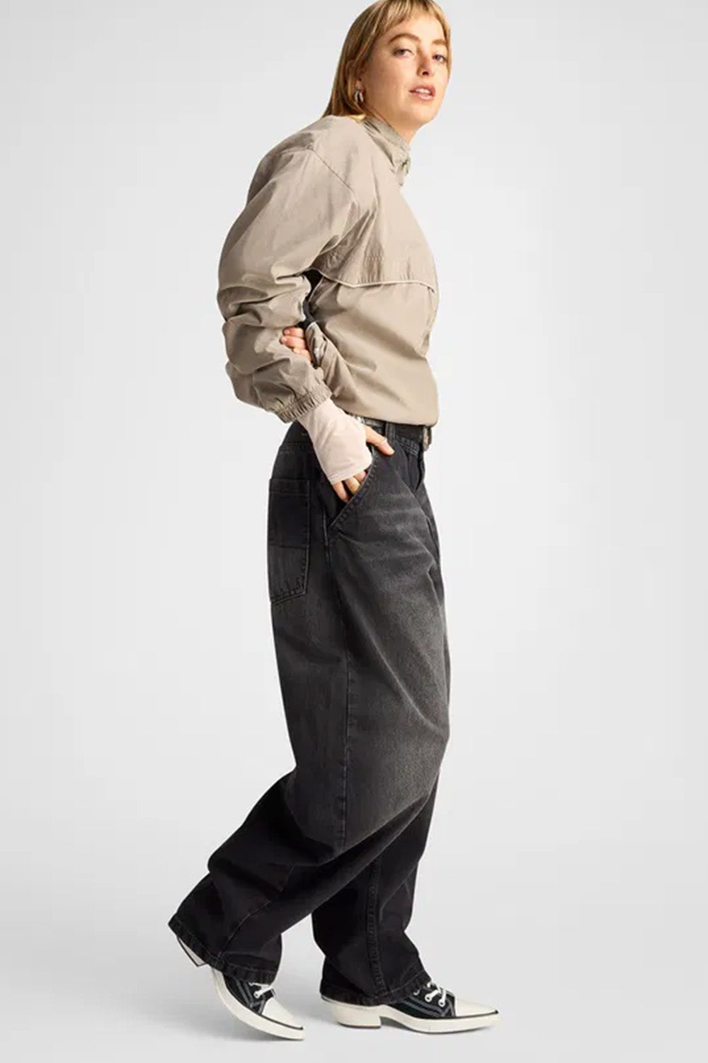 Converse-Chuck 70 Deluxe Pointed Topuklu Kanvas Siyah Kadın Topuklu Ayakkabı-Topuklu Ayakkabı-10-Milagron.com