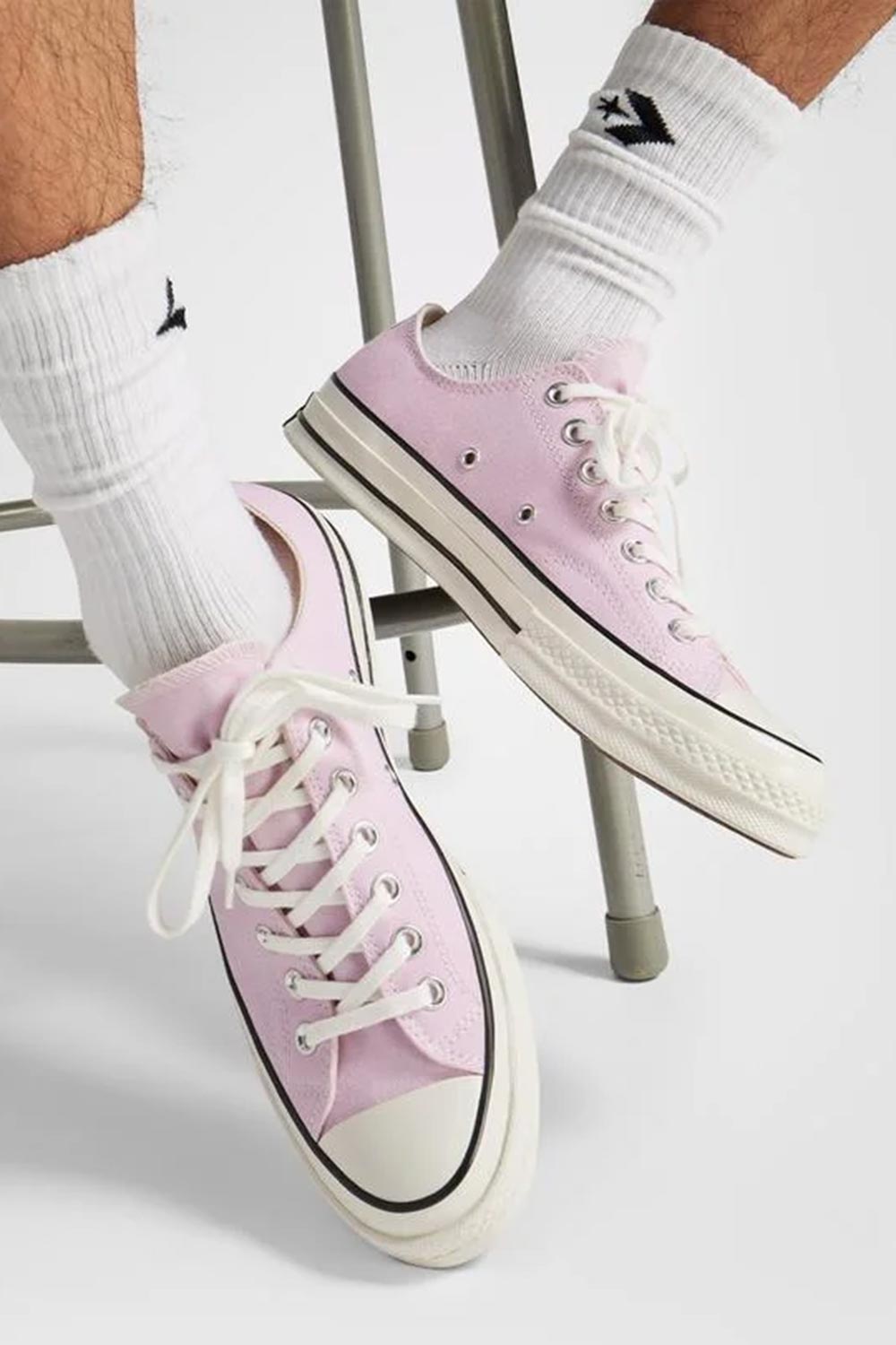 Converse-Chuck 70 Seasonal Color Pink-Sneakers-3-Milagron.com