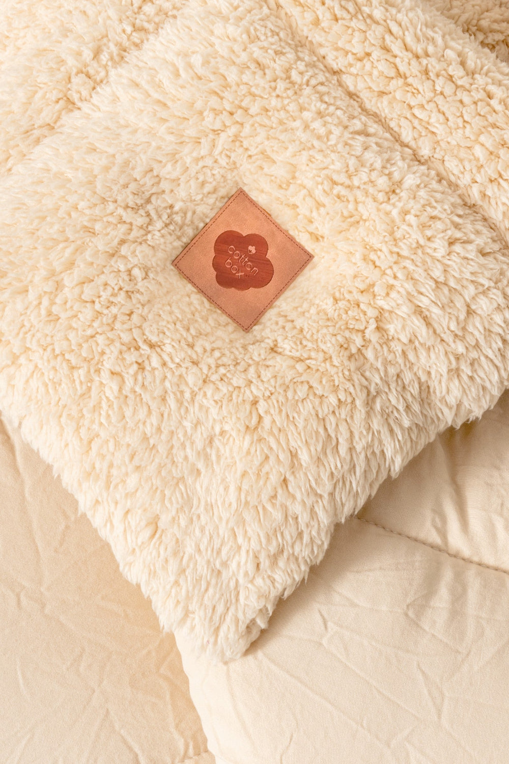 Cotton Box-Çift Kişilik Peluş Yorgan Krem 195x215-Yorgan-3-Milagron.com