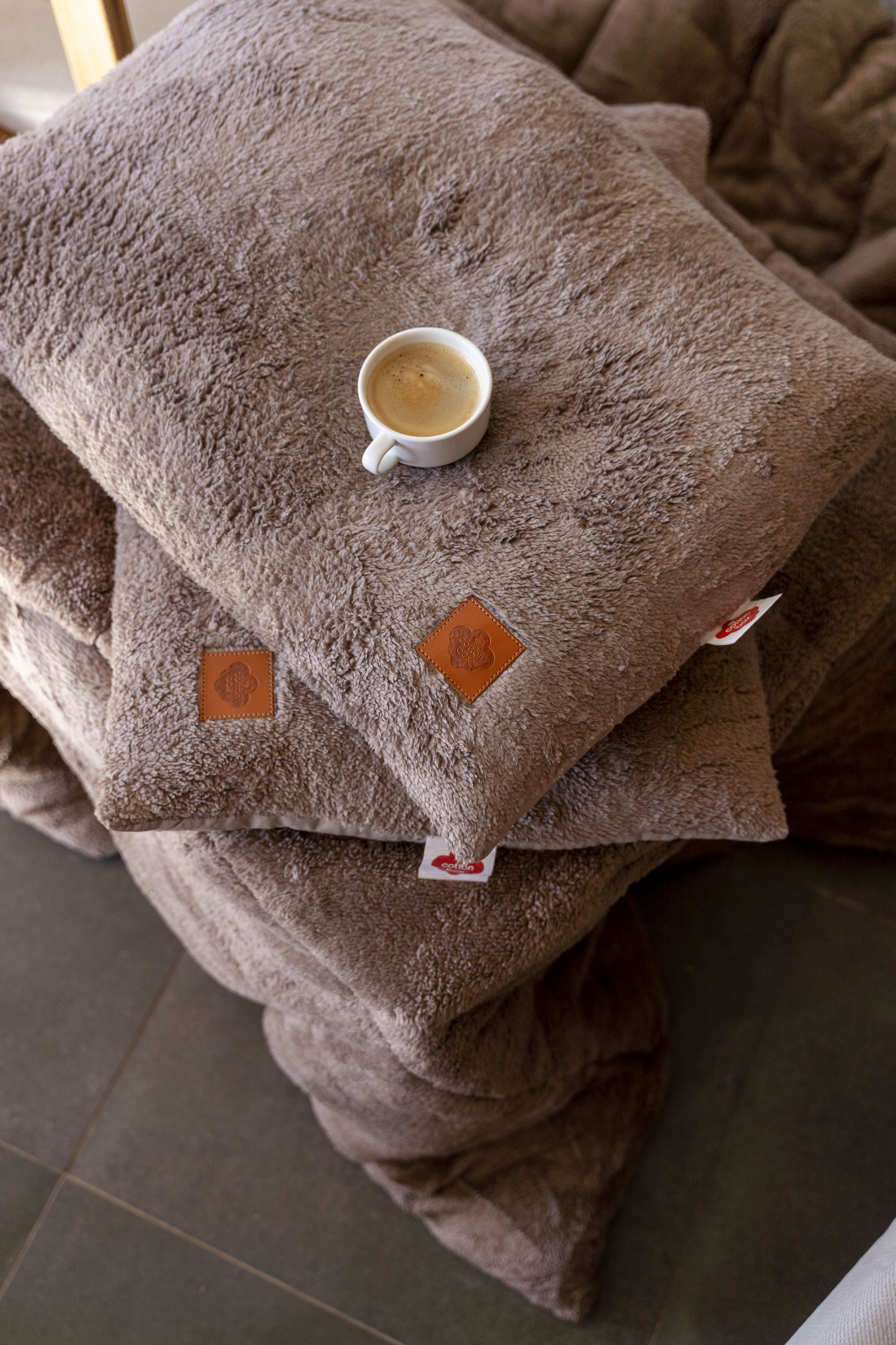 Cotton Box-Çift Kişilik Peluş Yorgan Seti Bej 195x215 Cm-Yorgan-4-Milagron.com