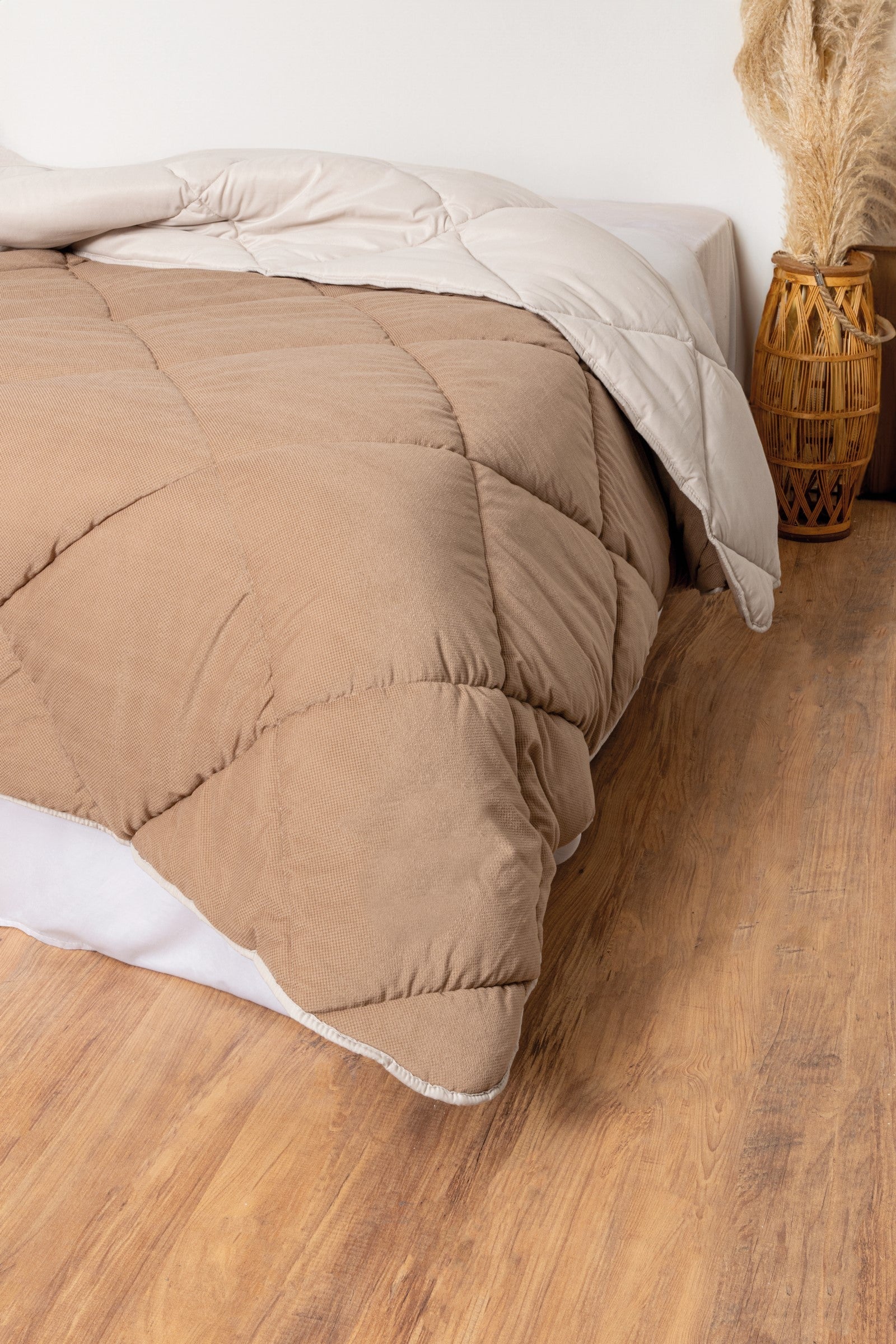 Cotton Box-Çift Kişilik Utka Yorgan Bej 195x215-Yorgan-2-Milagron.com