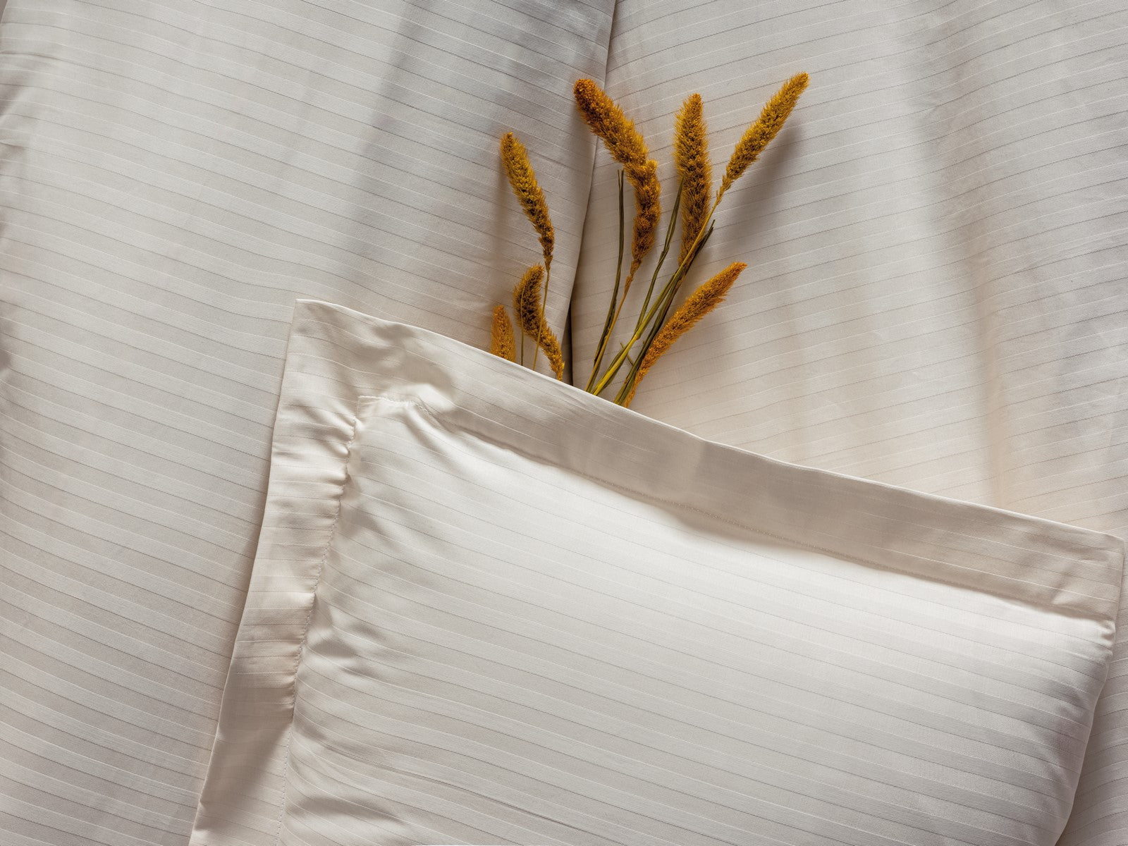 Cotton Box-Elegant Stripe Saten Çift Kişilik Nevresim Takımı Ekru-Nevresim Takımı-2-Milagron.com