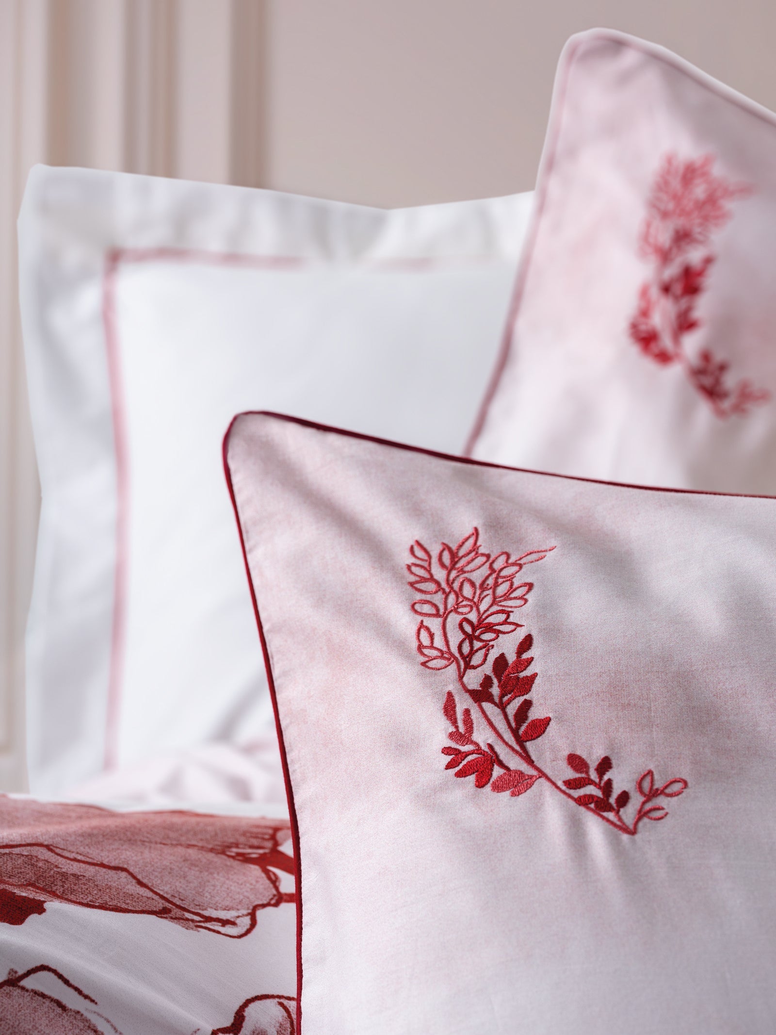 Cotton Box-Elite Saten Çift Kişilik Nevresim Takımı Gules Kırmızı-Nevresim Takımı-4-Milagron.com