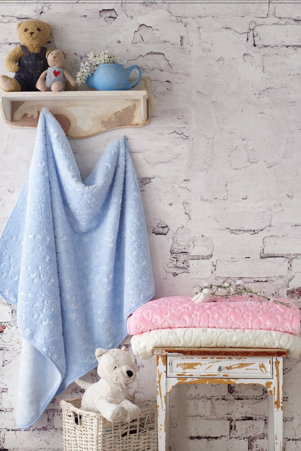 Cotton Box-Cotton Box Emboss Bebek Battaniye Mavi-Bebek Battaniyesi-1-Milagron.com