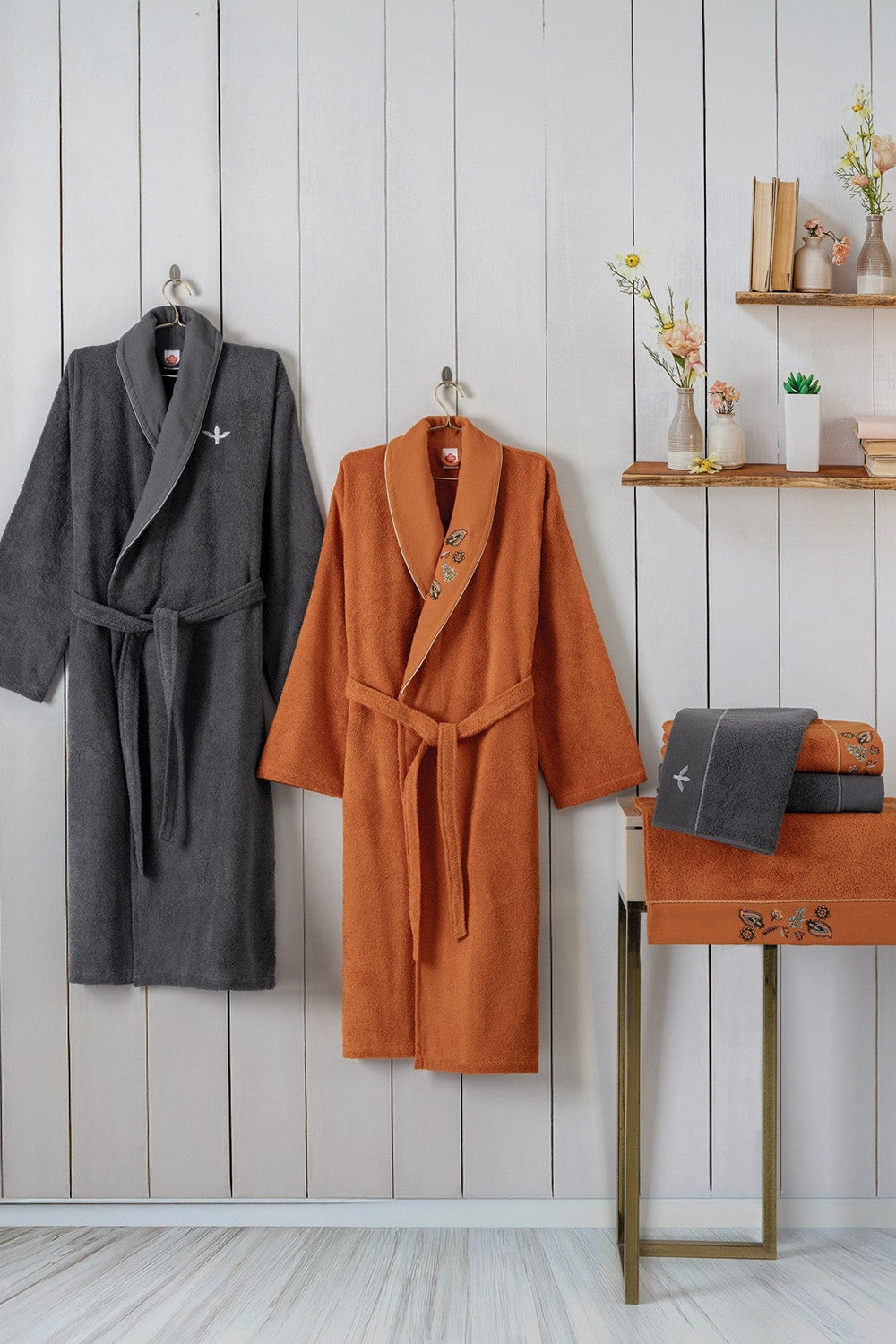 Cotton Box-Folk Art Aile Bornoz Seti Dalila Tarçın Antrasit-Bornoz Seti-1-Milagron.com