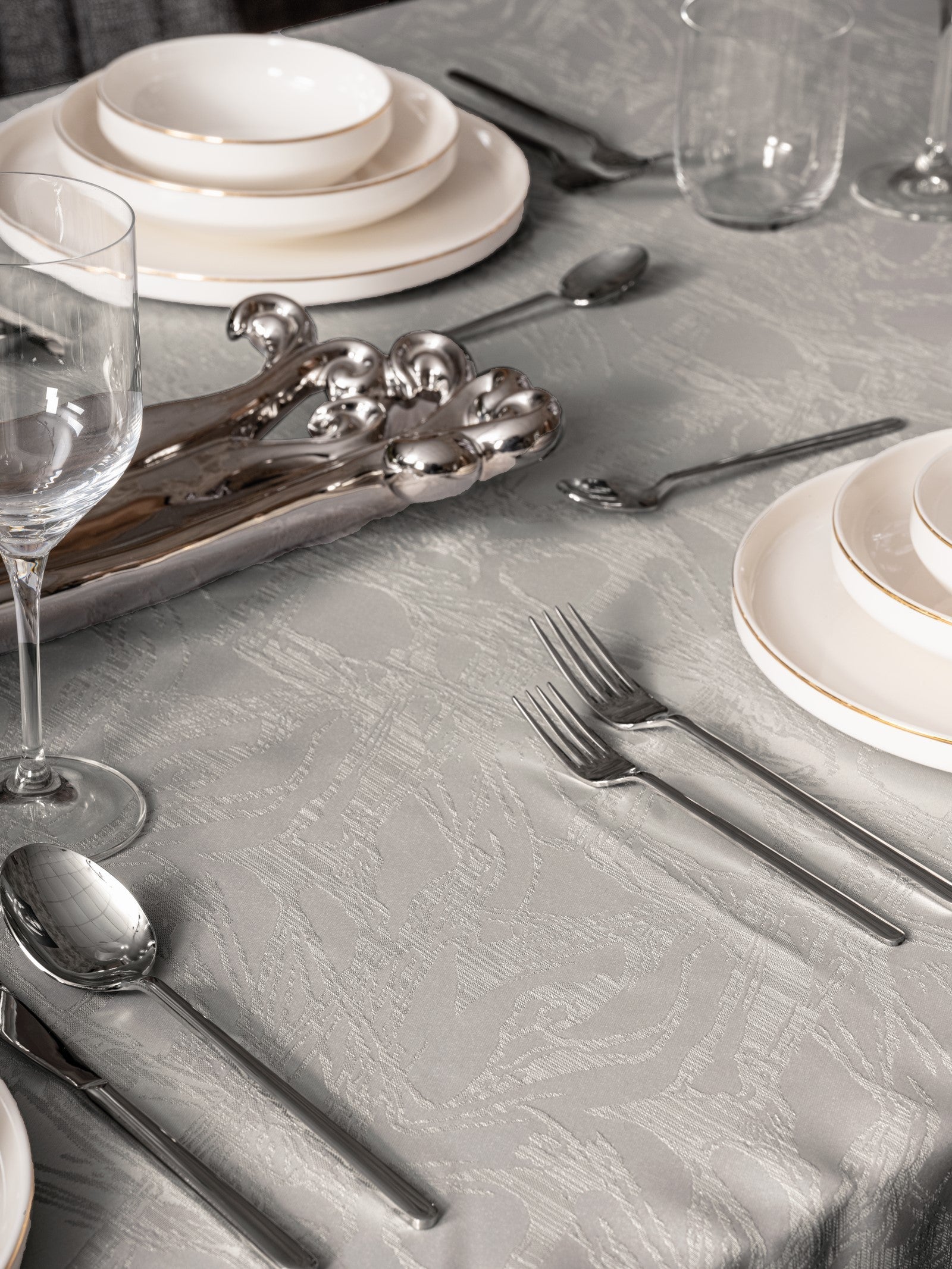 Cotton Box-Jakarlı Dertsiz Masa Örtüsü Lavinia Gri 155x220-Masa Örtüleri-3-Milagron.com