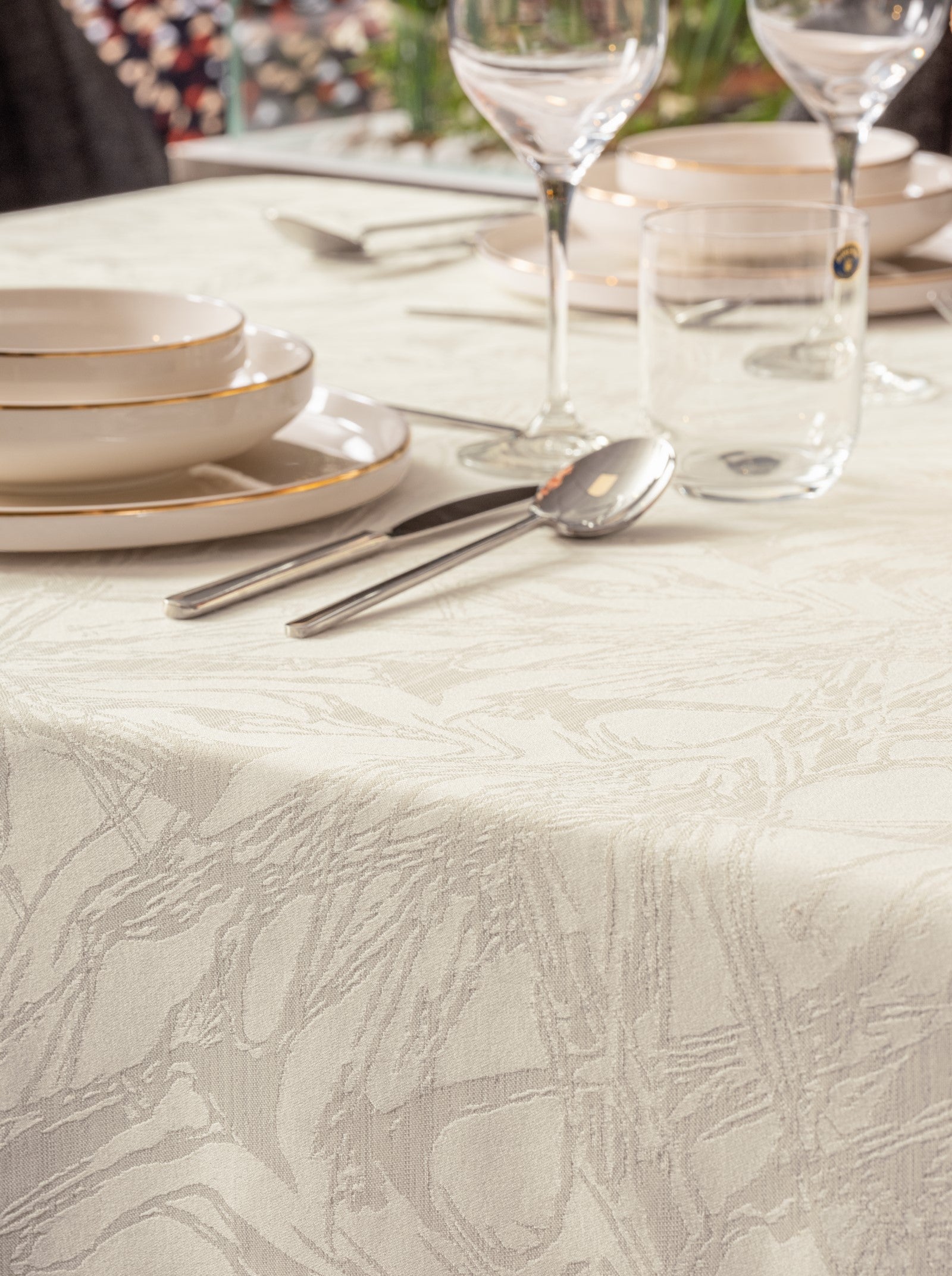 Cotton Box-Cotton Box Jakarlı Dertsiz Masa örtüsü Lavinia Krem 155x160-Masa Örtüsü-2-Milagron.com