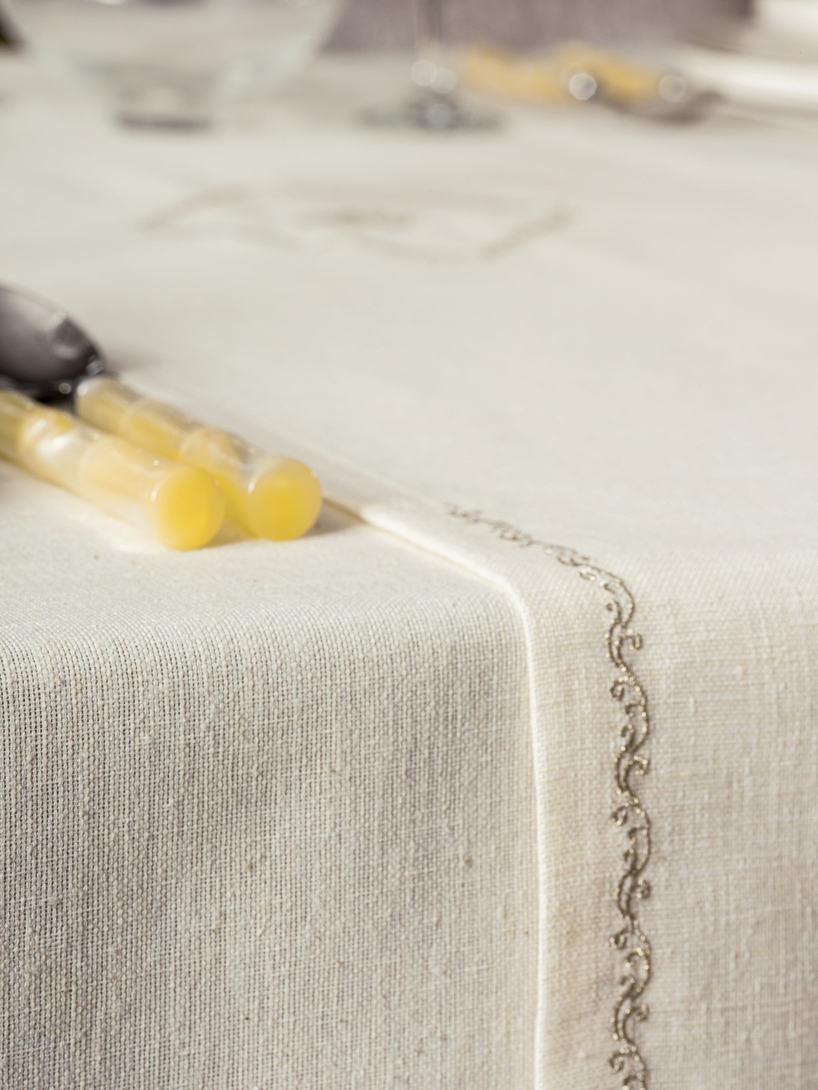 Cotton Box-Keten Masa Örtüsü Takımı Pera Ekru 175x240-Masa Örtüleri-3-Milagron.com