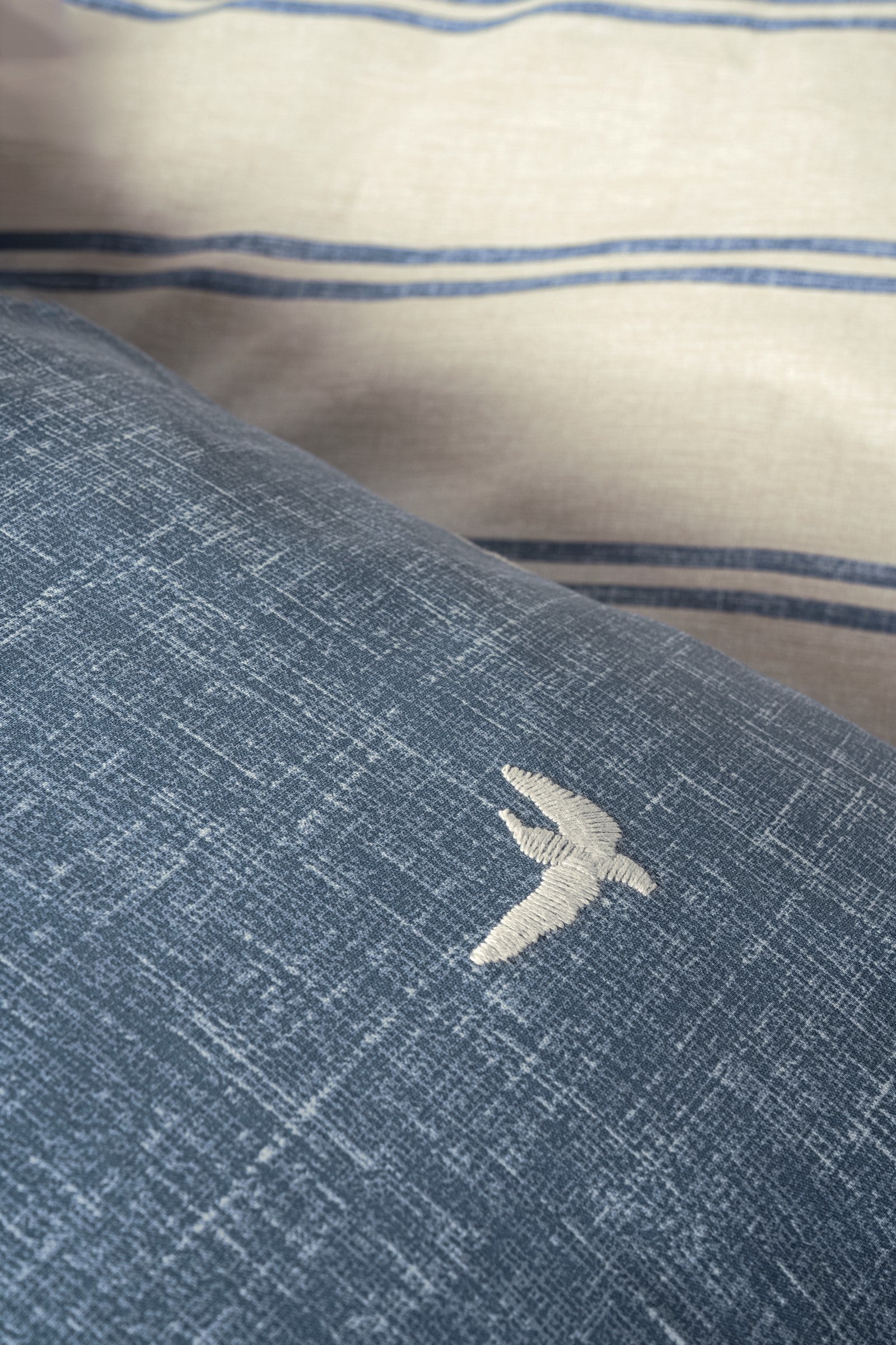 Cotton Box-Klein Nakışlı Ranforce Çift Kişilik Nevresim Takımı Ceria Lacivert-Nevresim Takımı-3-Milagron.com