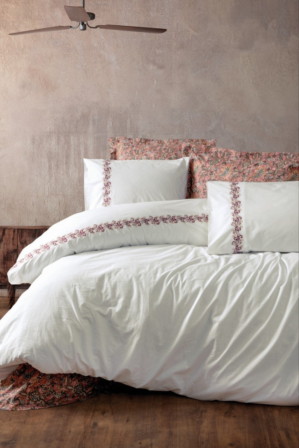 Cotton Box-Majestic Çift Kişilik Nevresim Takımı Voyager Pembe-Nevresim Takımı-1-Milagron.com