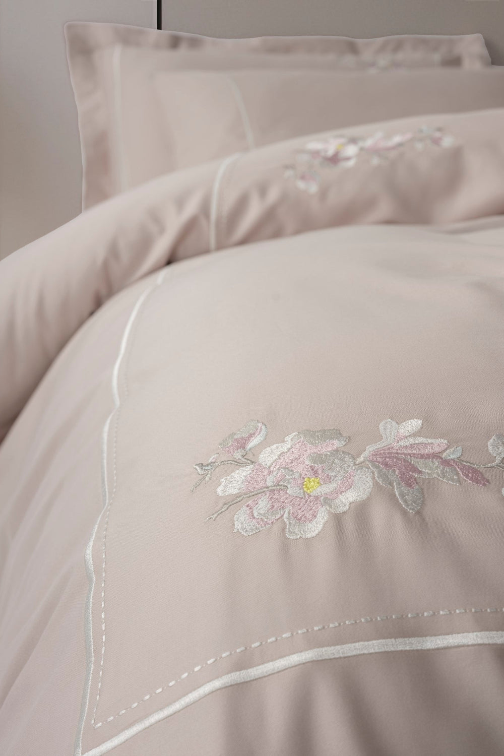 Cotton Box-Nakışlı Saten Çift Kişilik Nevresim Takımı Alameda Lila-Nevresim Takımı-2-Milagron.com