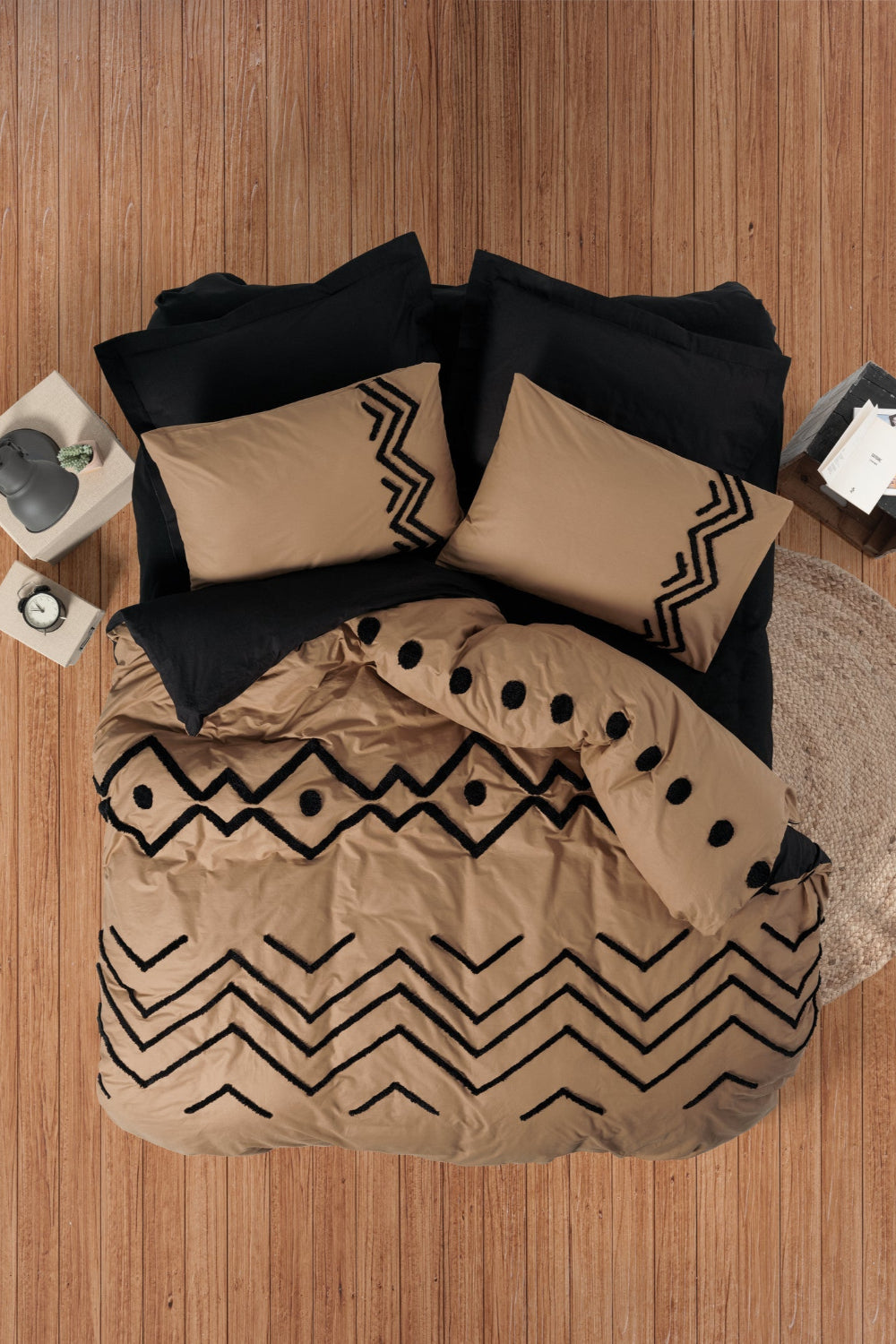 Cotton Box-Puff Nakışlı Çift Kişilik Nevresim Takımı Elio Bakır Siyah-Nevresim Takımı-1-Milagron.com