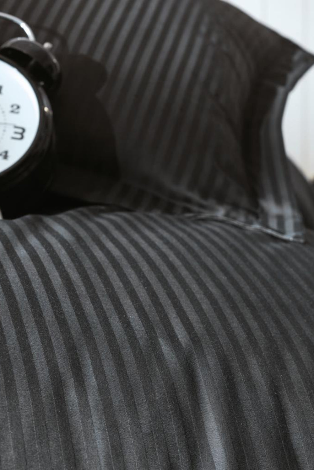 Cotton Box-Stripe Saten Çift Kişilik Nevresim Takımı Siyah-Nevresim Takımı-2-Milagron.com