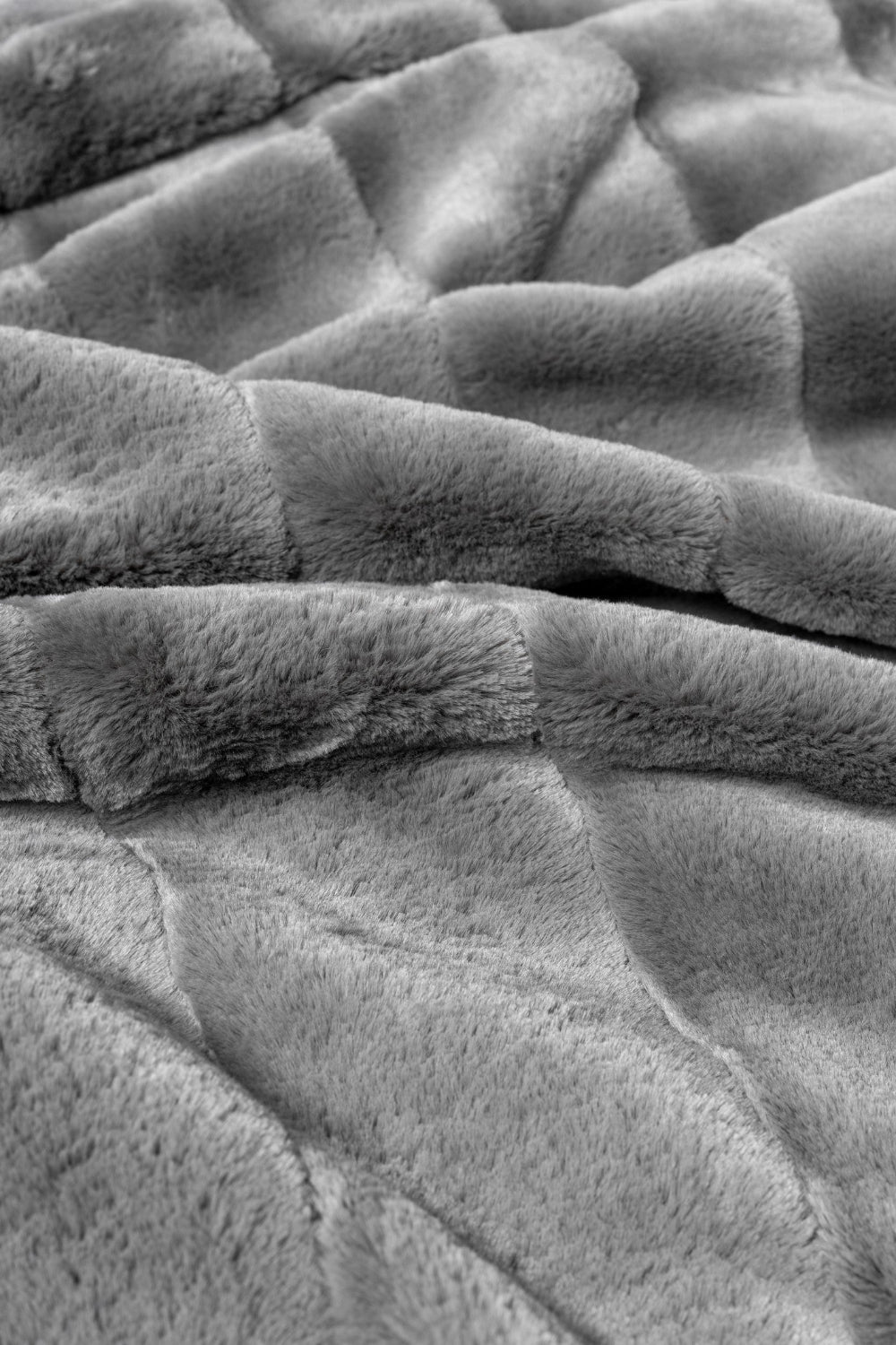 Cotton Box-Trim Çift Kişilik Kürk Battaniyeli Nevresim Takımı Suave Antrasit-Nevresim Takımı-2-Milagron.com