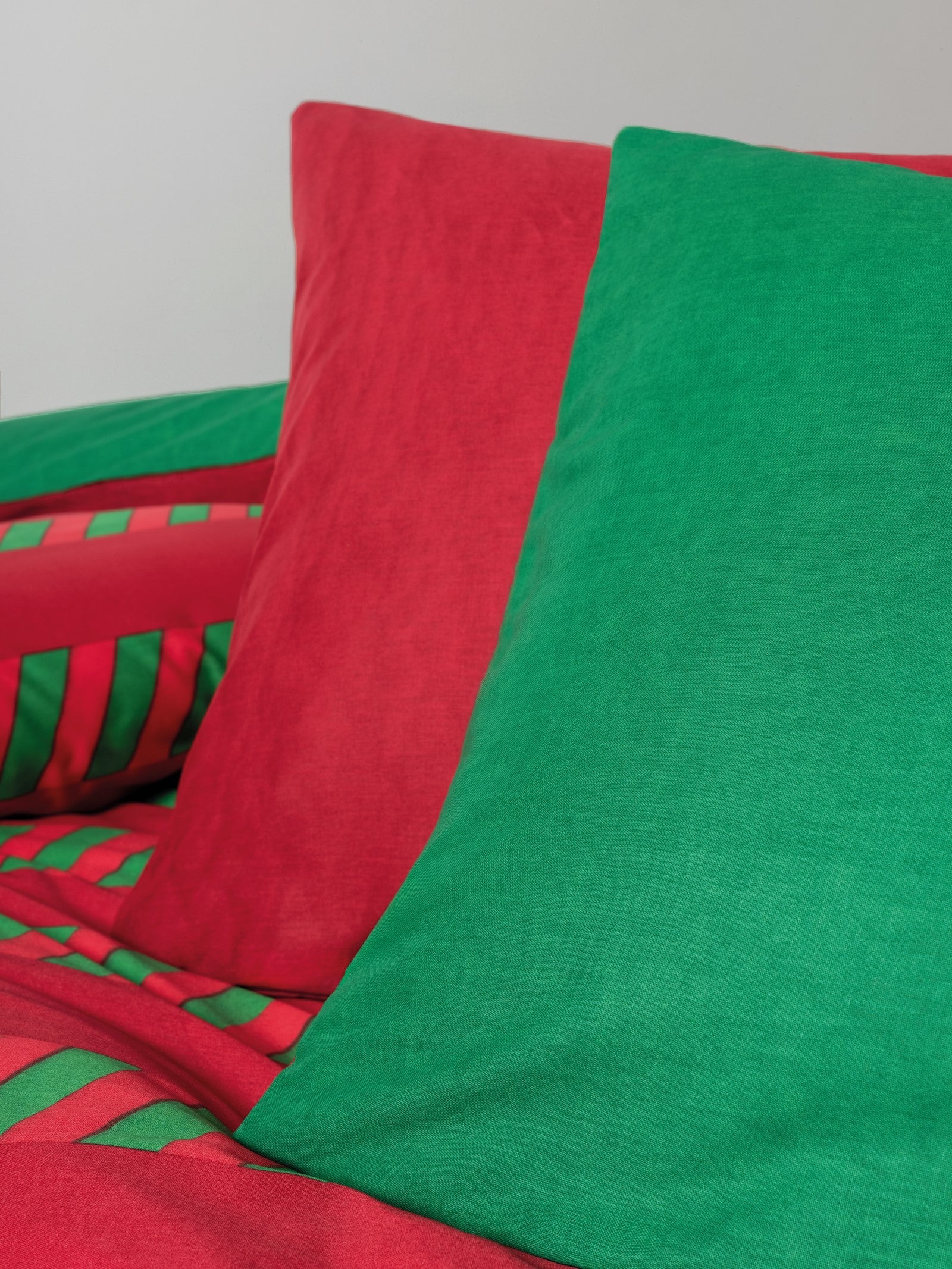 Cozy Home-Cozy Home Festive Tek Kişilik Lastikli çarşaflı Nevresim Takımı Holly Yeşil-Tek Kişilik Nevresim Takımı-6-Milagron.com