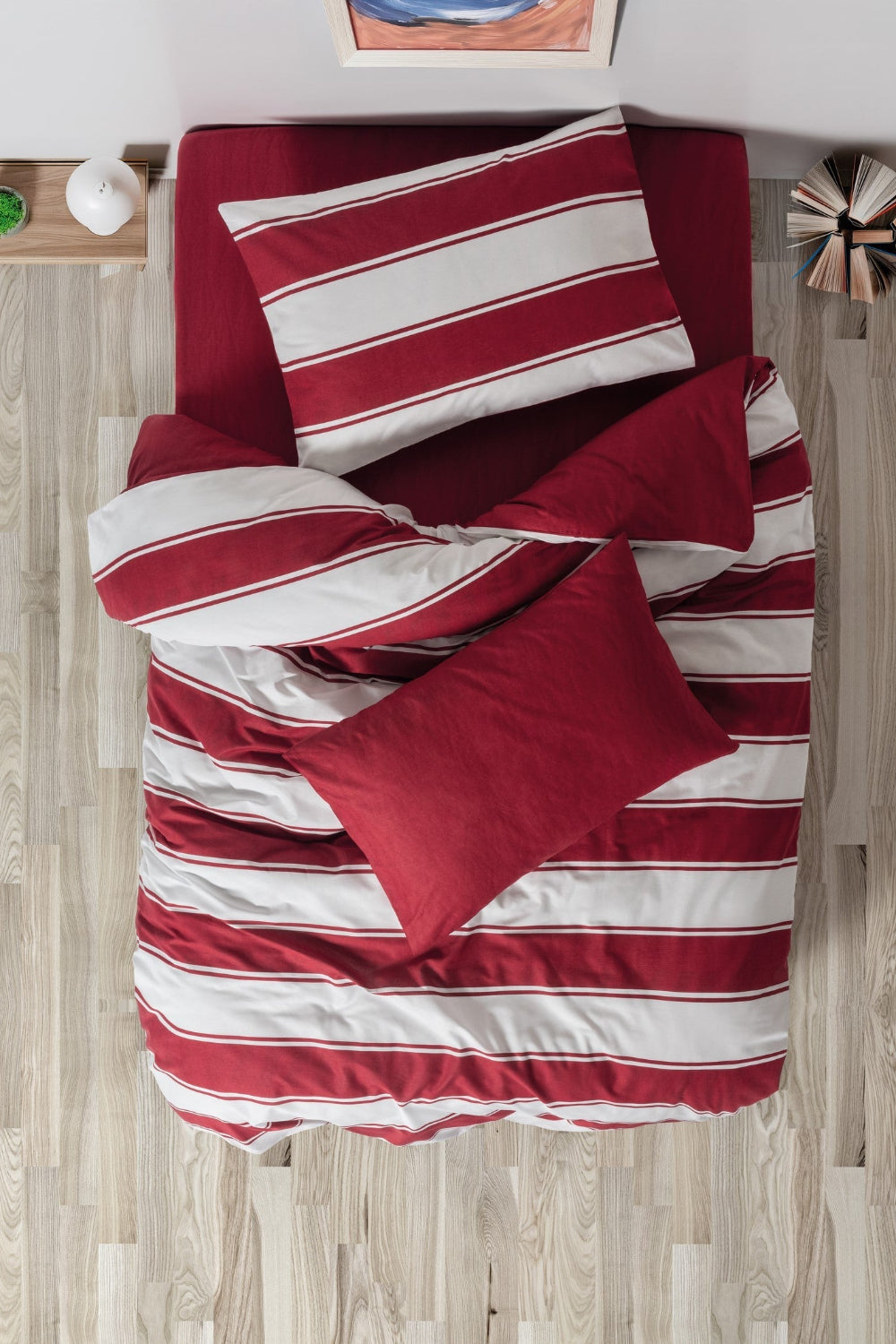 Cozy Home-Cozy Home Festive Tek Kişilik Lastikli çarşaflı Nevresim Takımı Jolly Kırmızı-Tek Kişilik Nevresim Takımı-2-Milagron.com