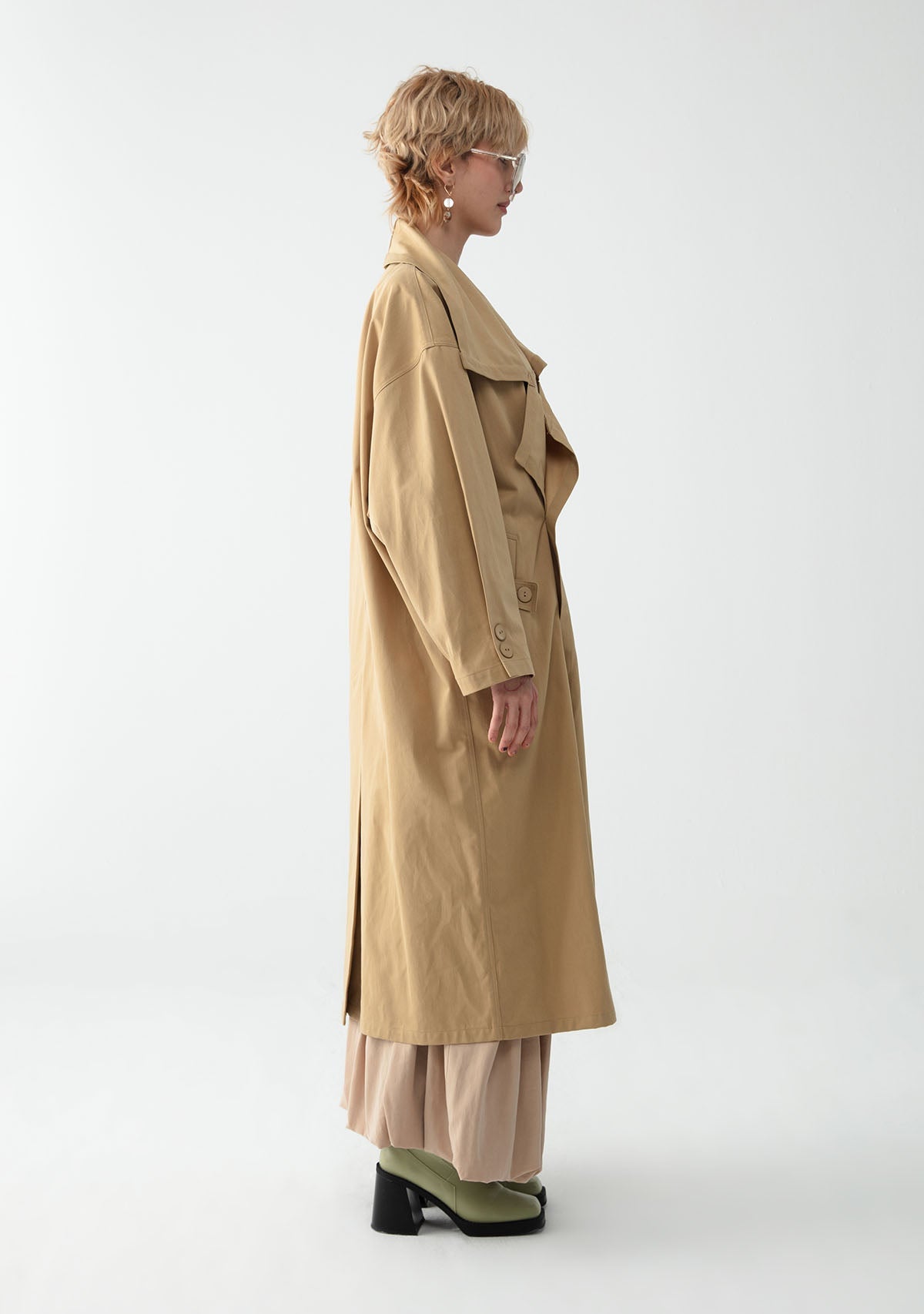 Tiny-Krem Kanat Yakalı Trençkot-Trençkot-3-Milagron.com