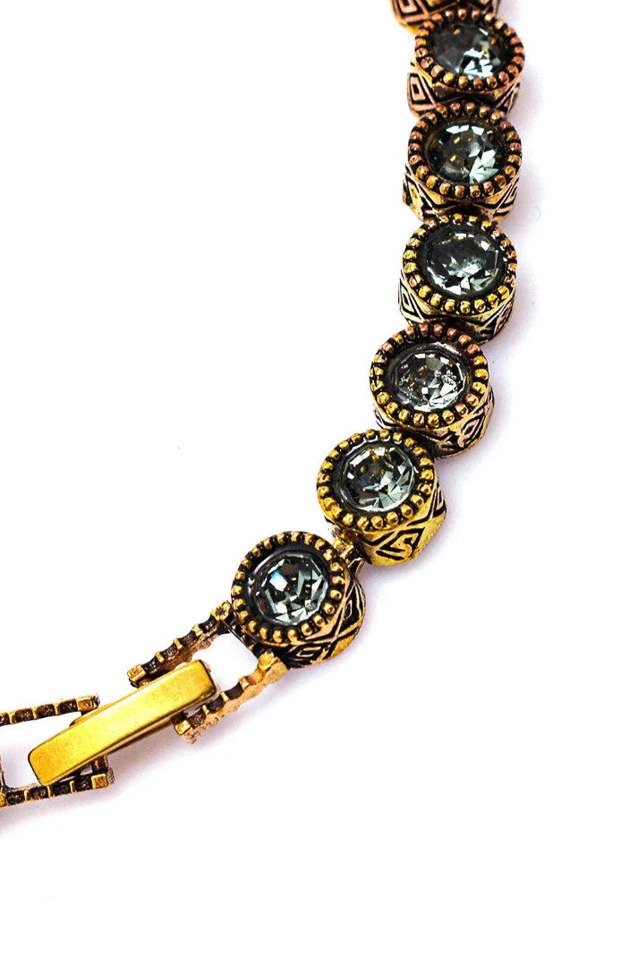 Damla Kalender-Diamondcut Emerald Bracelet-Bileklik-2-Milagron.com