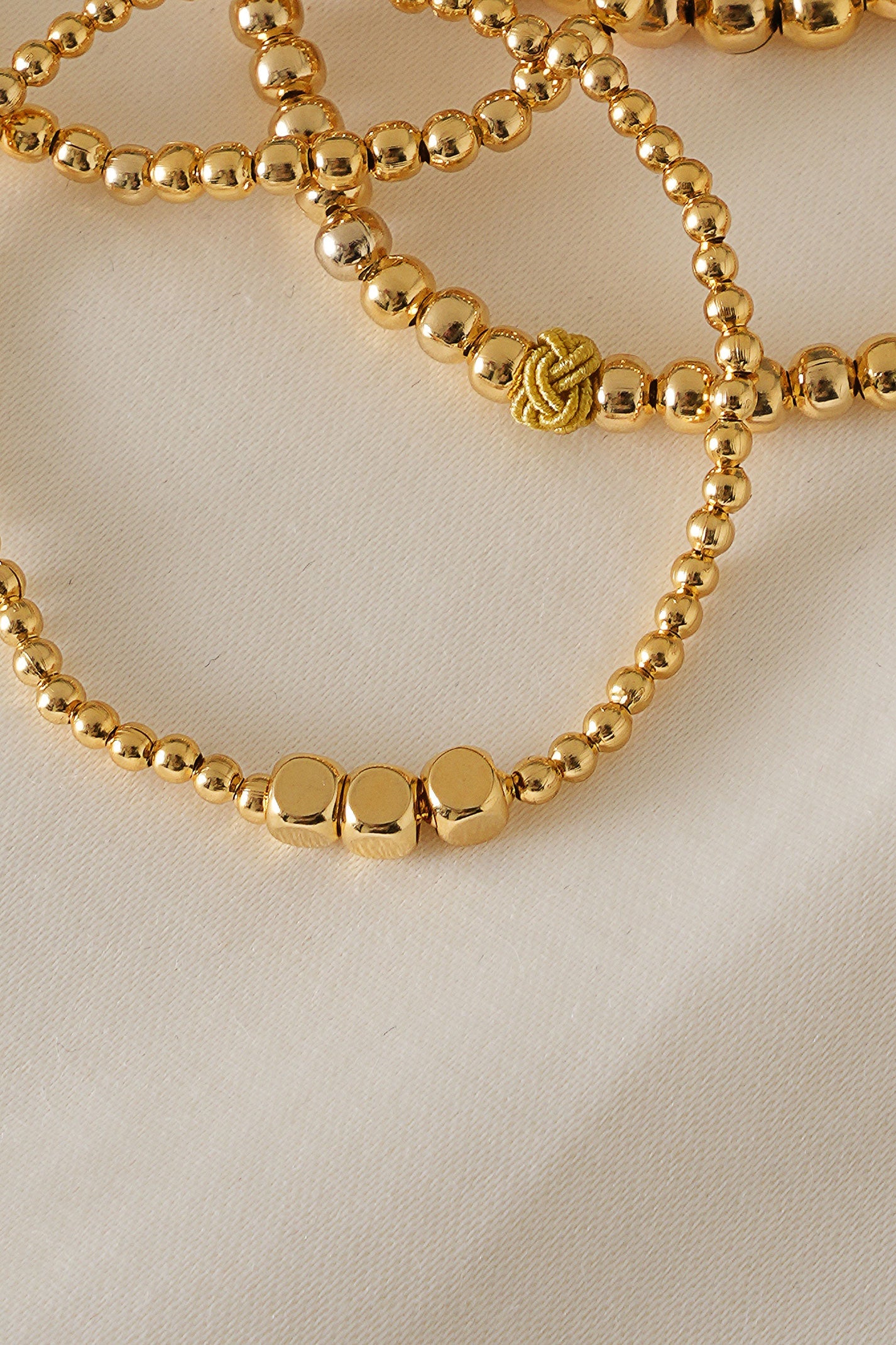 Damla Kalender-Gold Gold Bracelet-Bileklik-3-Milagron.com