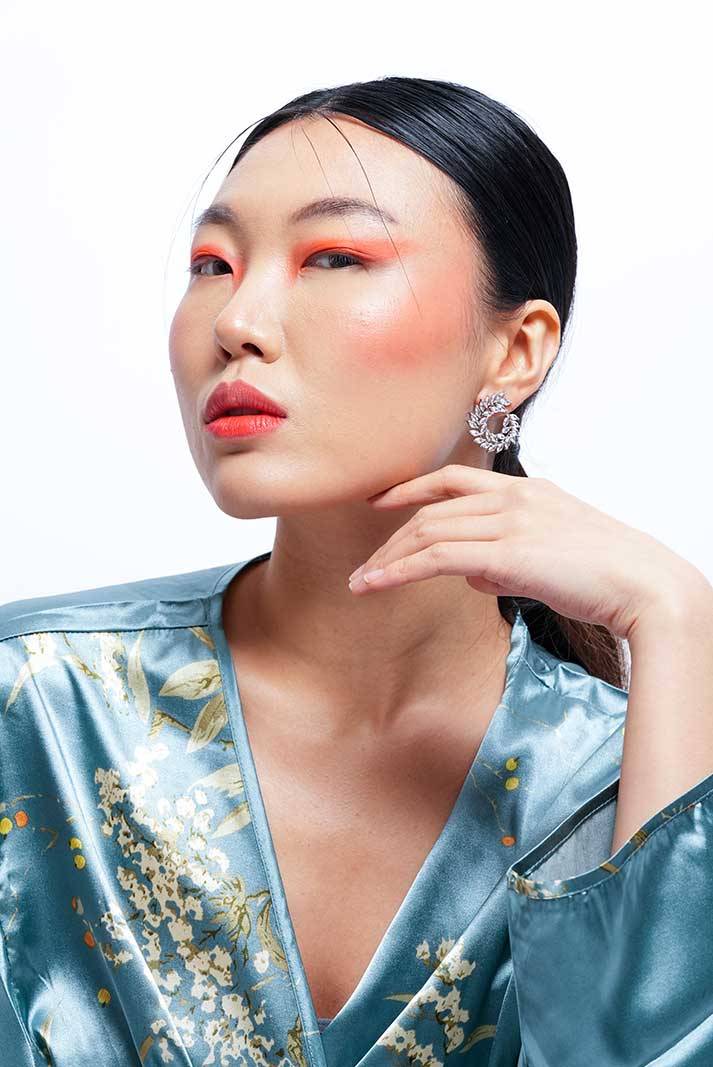 Damla Kalender-Ivy Earrings-Küpe-7-Milagron.com