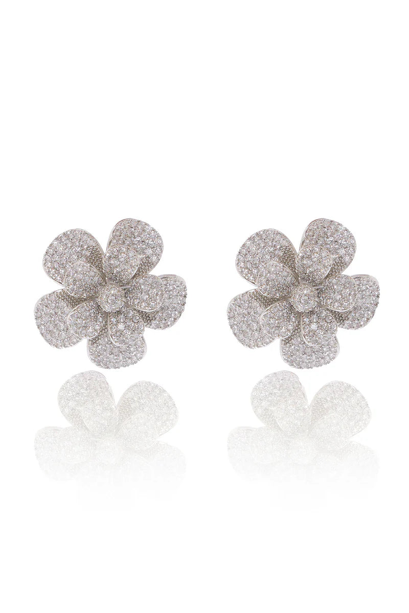 Damla Kalender-Rose Of Snow Earrings-Küpe-2-Milagron.com