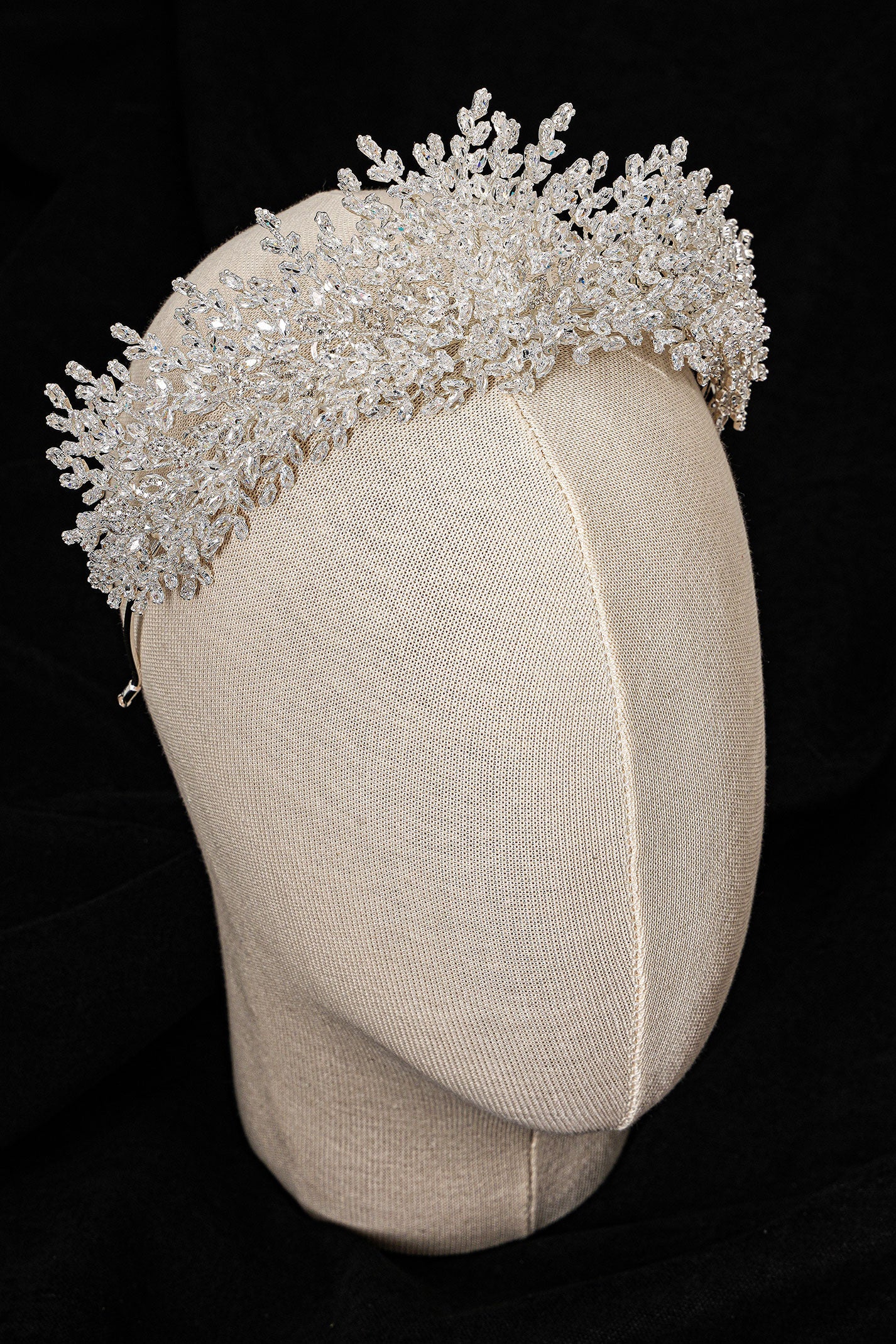 Damla Kalender-Tiara Of Rhea-Saç Aksesuarı-4-Milagron.com