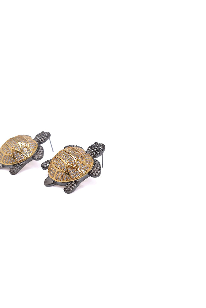 Damla Kalender-Tortoise Earrings-Küpe-3-Milagron.com