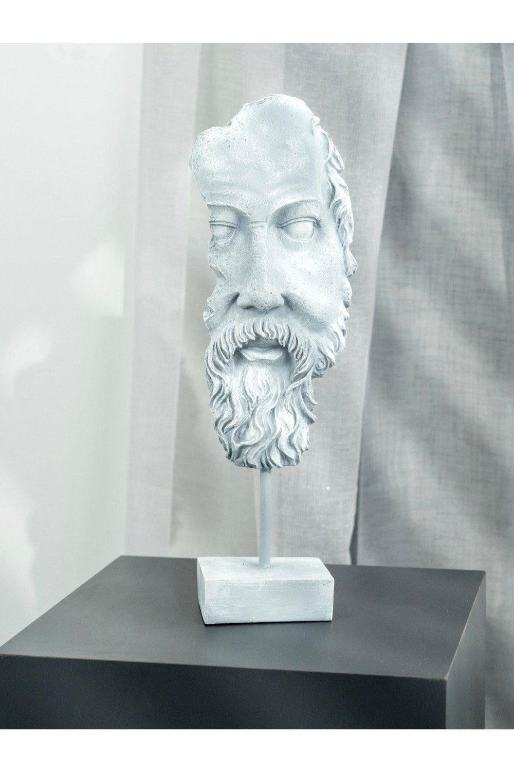 Dea'rt İstanbul-Antik Zeus Heykeli-Biblo-1-Milagron.com