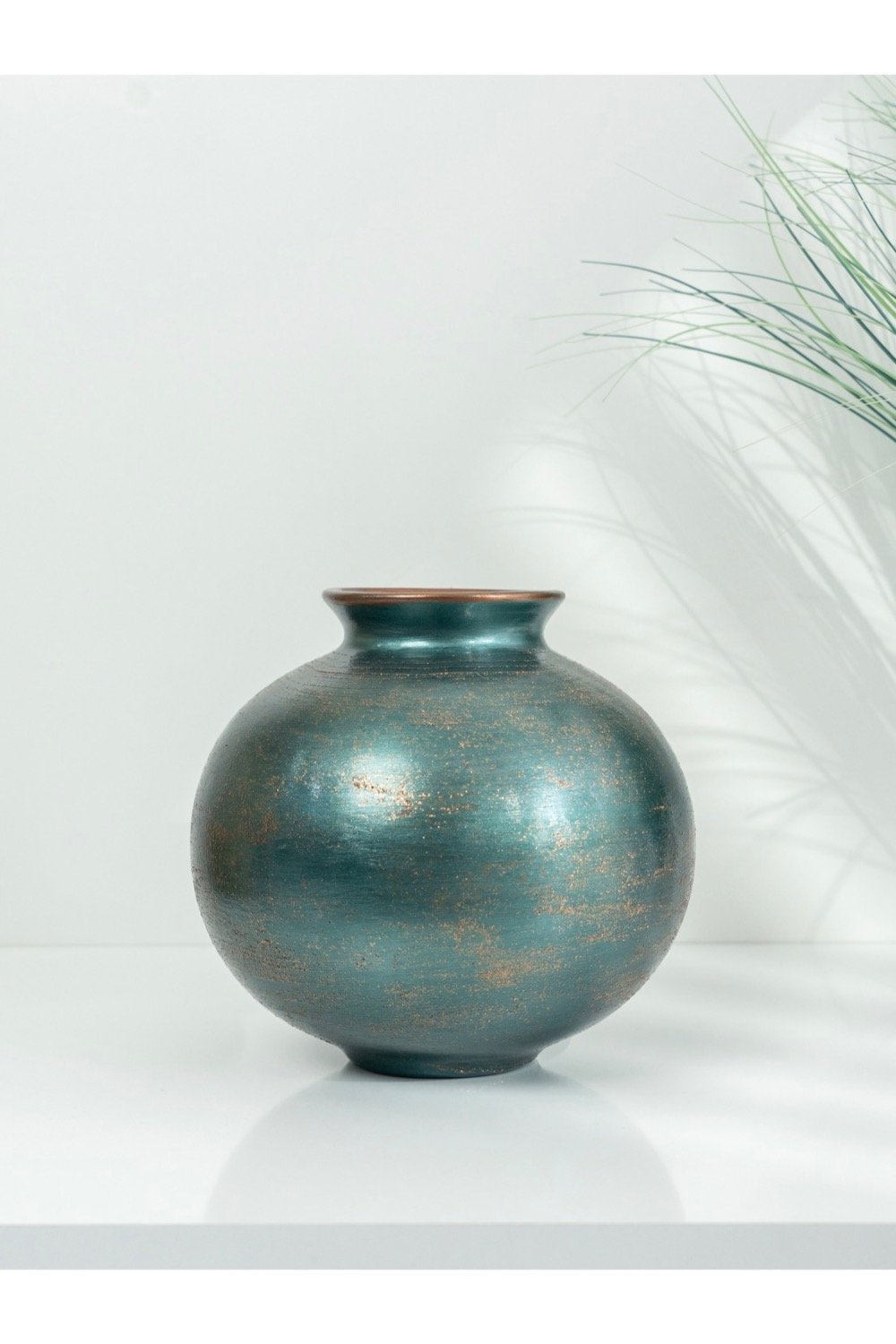 Dea'rt İstanbul-Bakırdan Seri Yeşil Küp Vazo-Vazo-1-Milagron.com