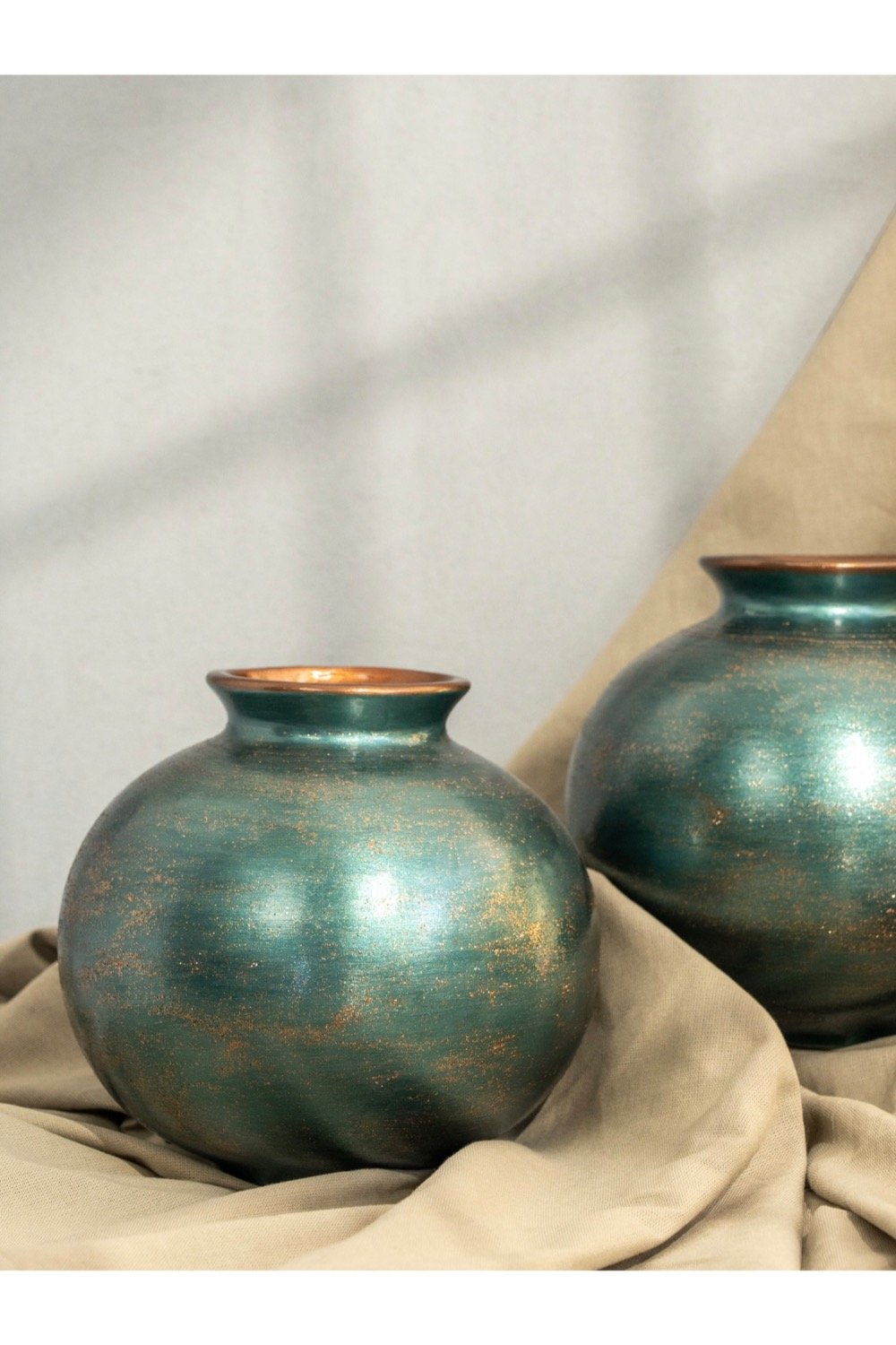 Dea'rt İstanbul-Bakırdan Seri Yeşil Küp Vazo-Vazo-2-Milagron.com