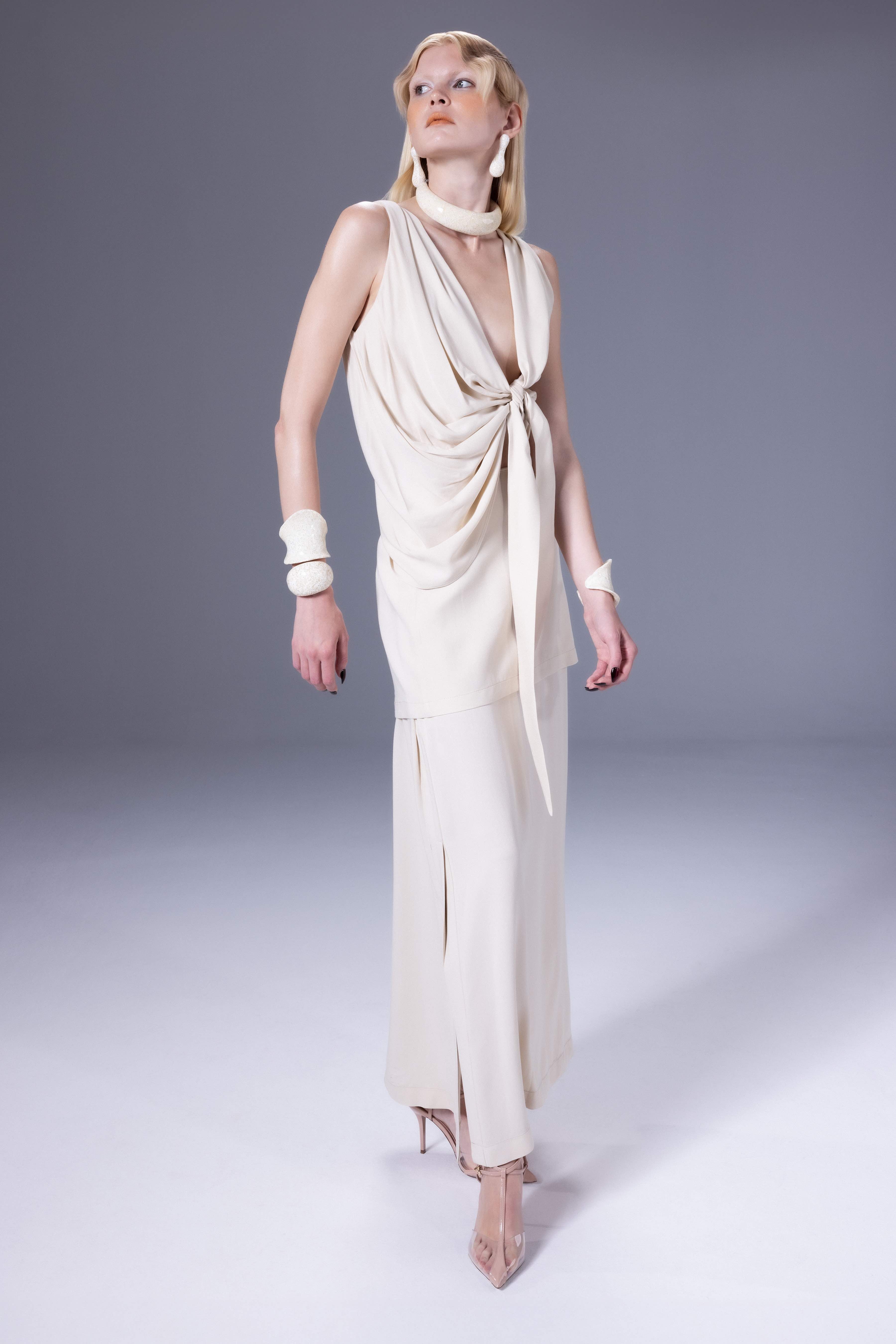 Death Is Easy-Sculptural Knotted Top-Top-2-Milagron.com