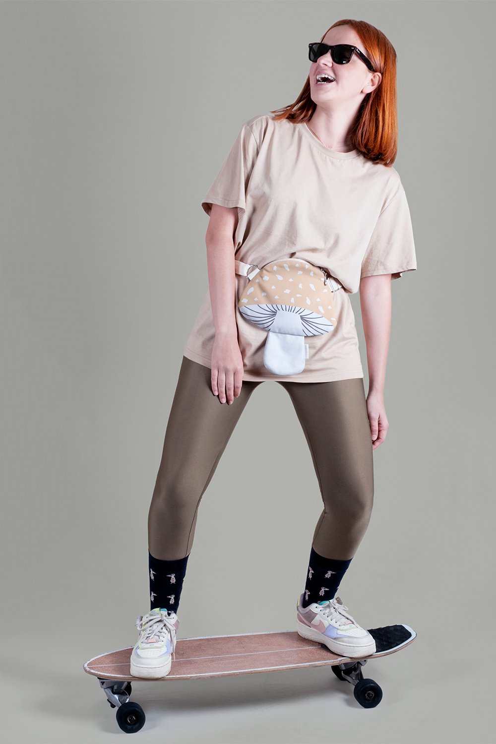 Design Vira-Mustard Mushroom-Bel Çantası-1-Milagron.com