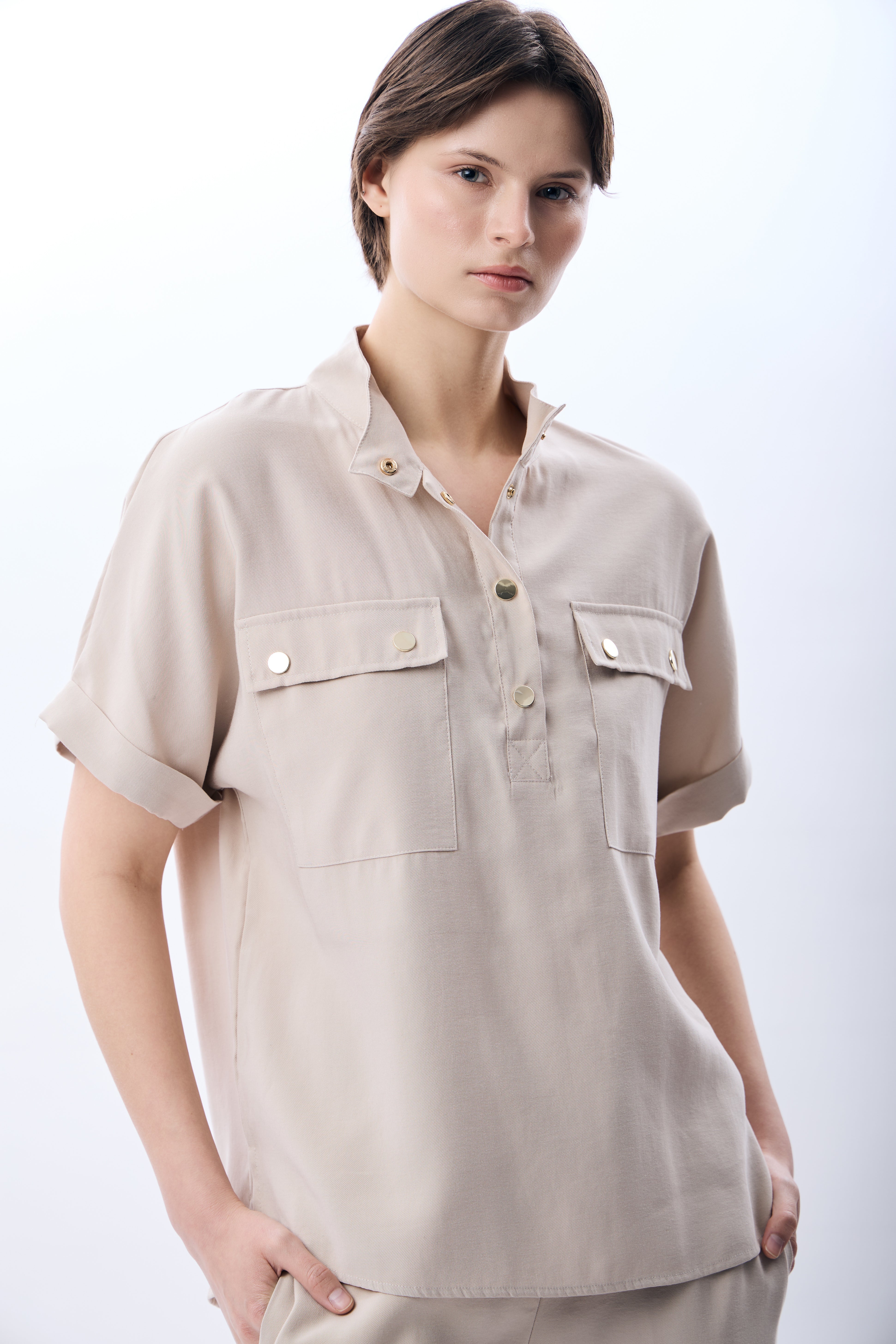 Diagonal-Açık Yaka Metal Düğmeli Gömlek-Gömlek-1-Milagron.com