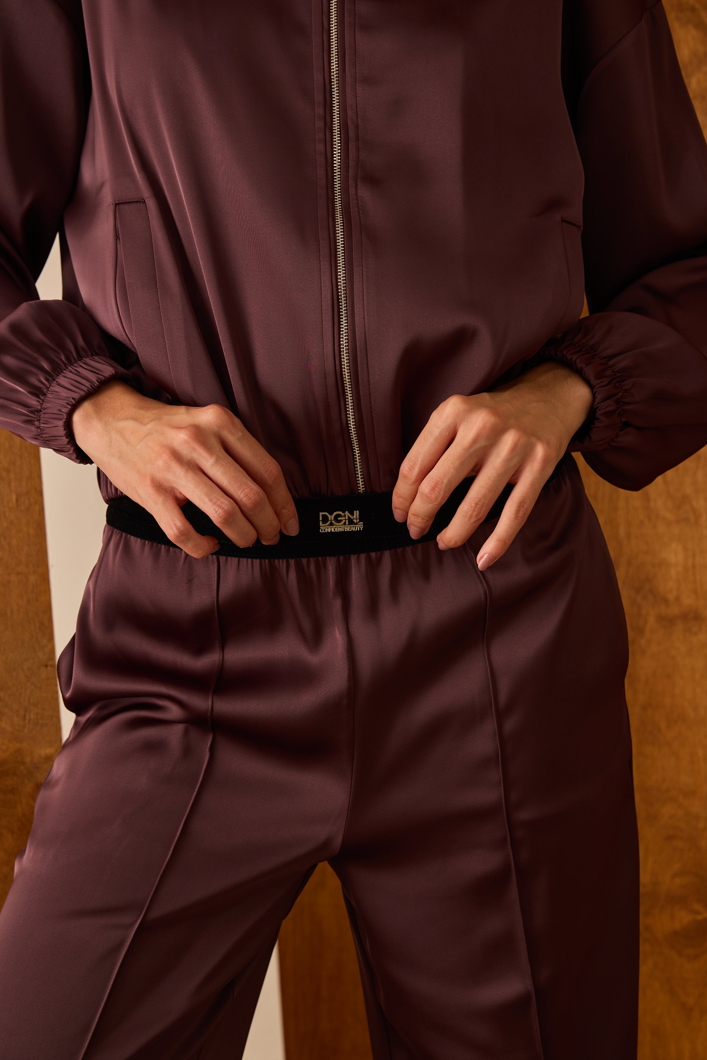 Diagonal-Bol Kesim Kahverengi Pantolon-Pantolon-2-Milagron.com