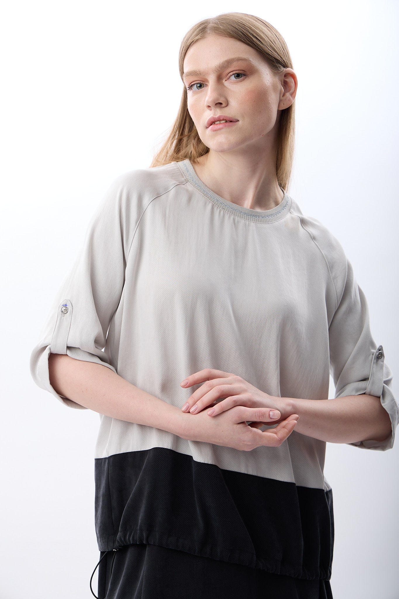 Diagonal-Büzgü Ayarlı İki Renkli Sweatshirt-Sweatshirts & Hoodies-1-Milagron.com