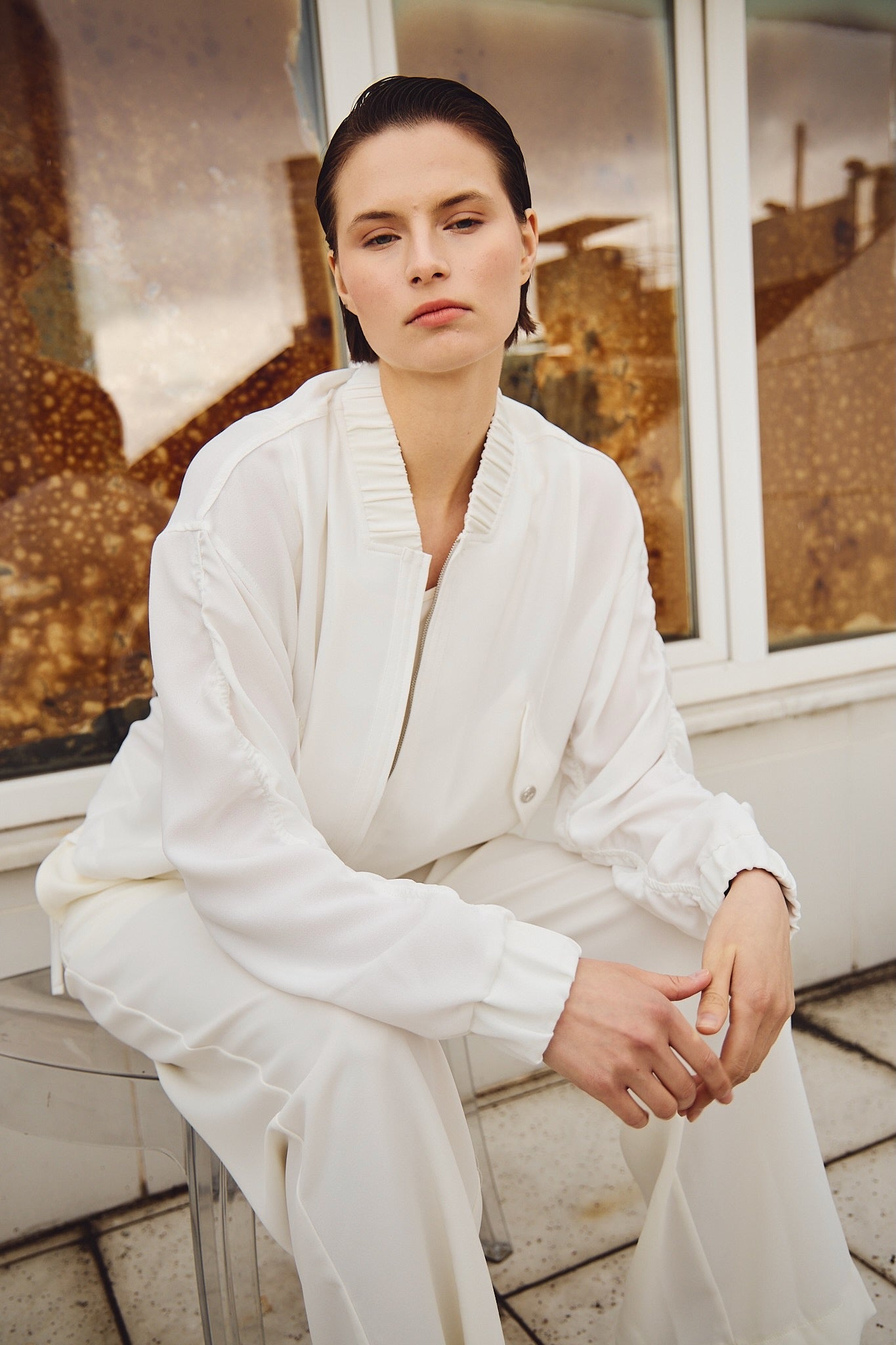 Diagonal-Büzgülü Kol Fermuarlı Bomber Ceket (Beyaz)-CEKET-7-Milagron.com