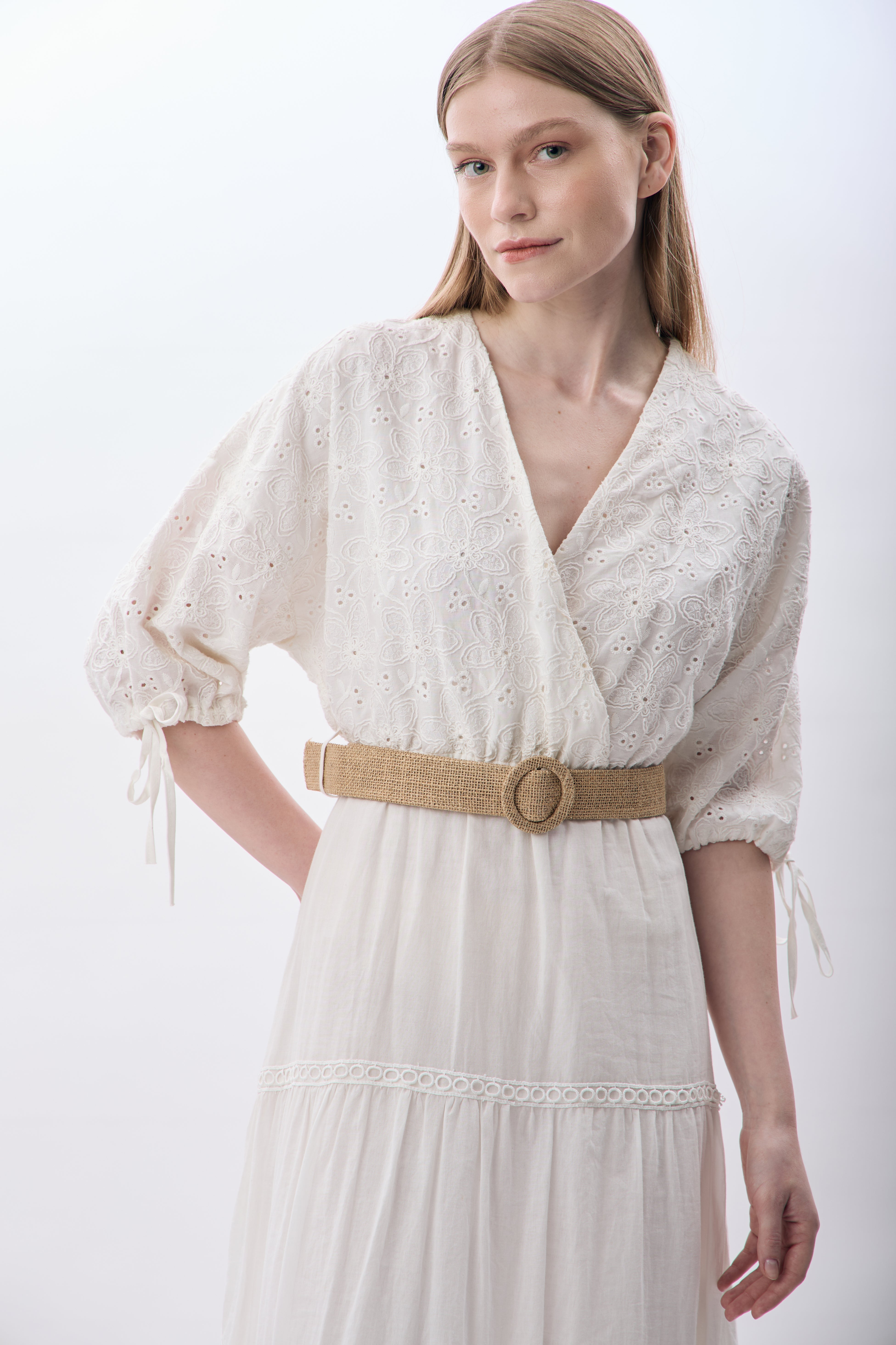 Diagonal-Dantelli V Yaka Elbise (Beyaz)-ELBİSE-2-Milagron.com