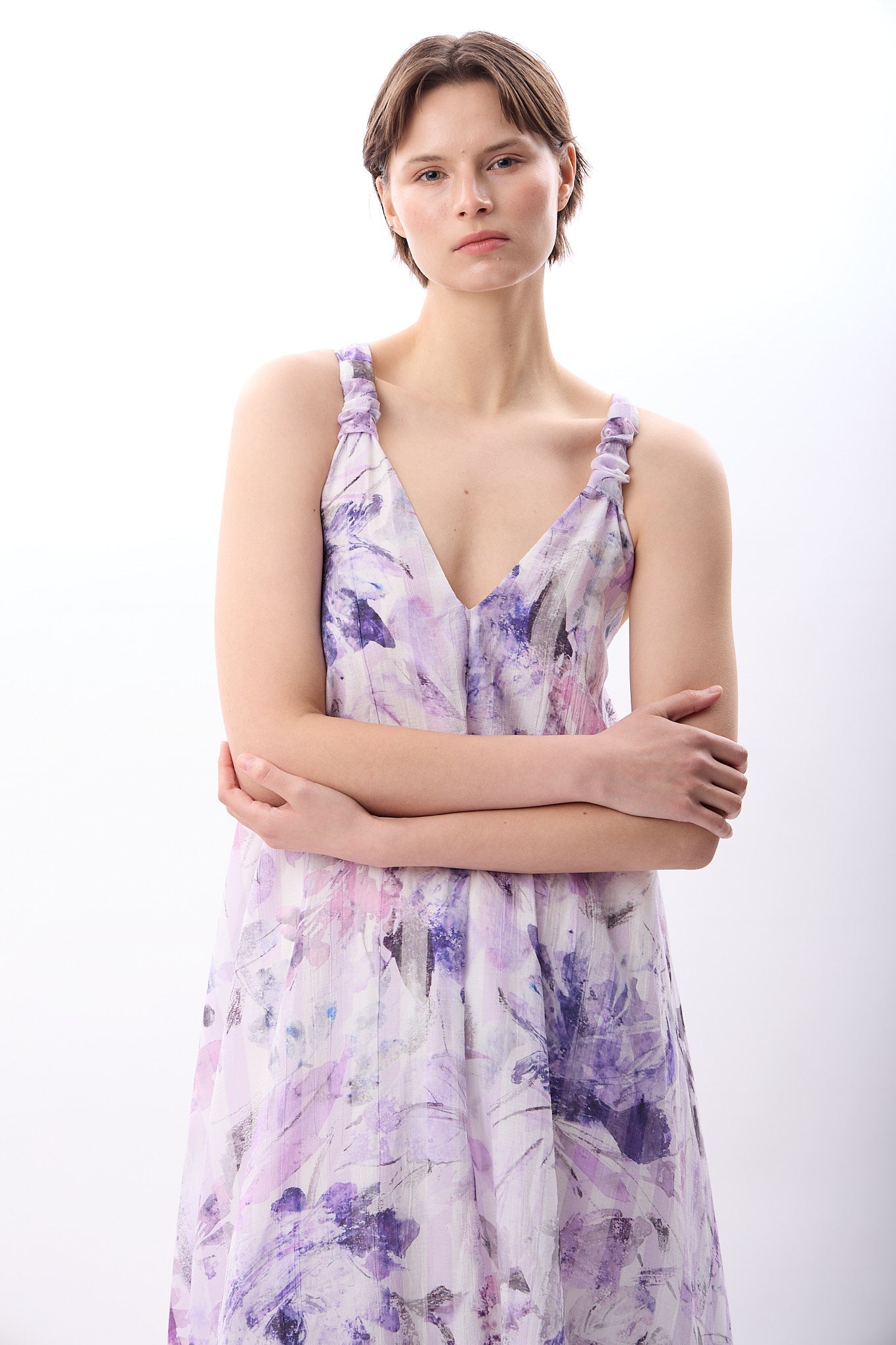 Diagonal-Desenli Ve Dökümlü Maxi Elbise (Lila)-ELBİSE-2-Milagron.com