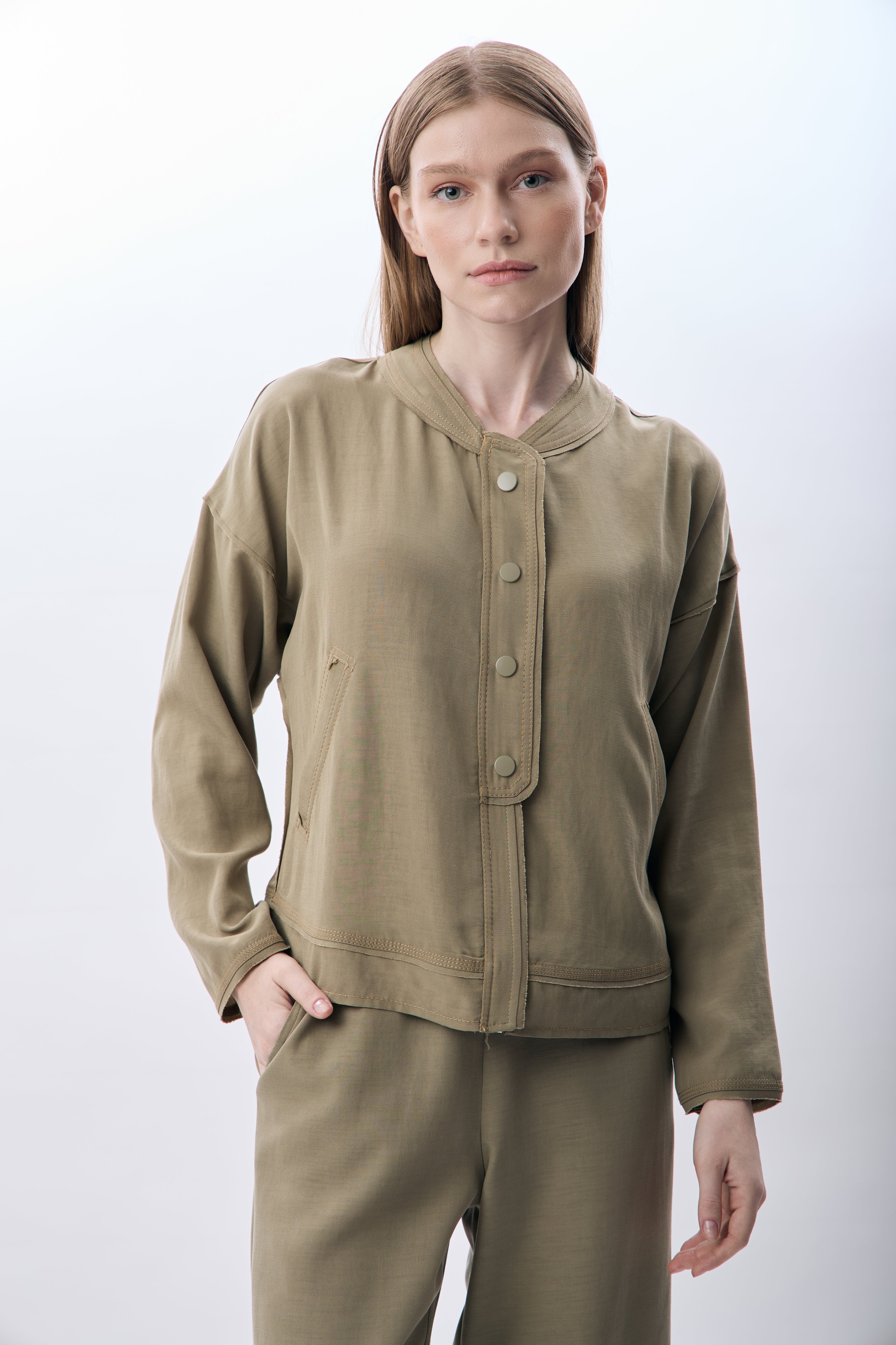 Diagonal-Hakim Yaka Düğmeli Kısa Ceket (Haki)-CEKET-4-Milagron.com