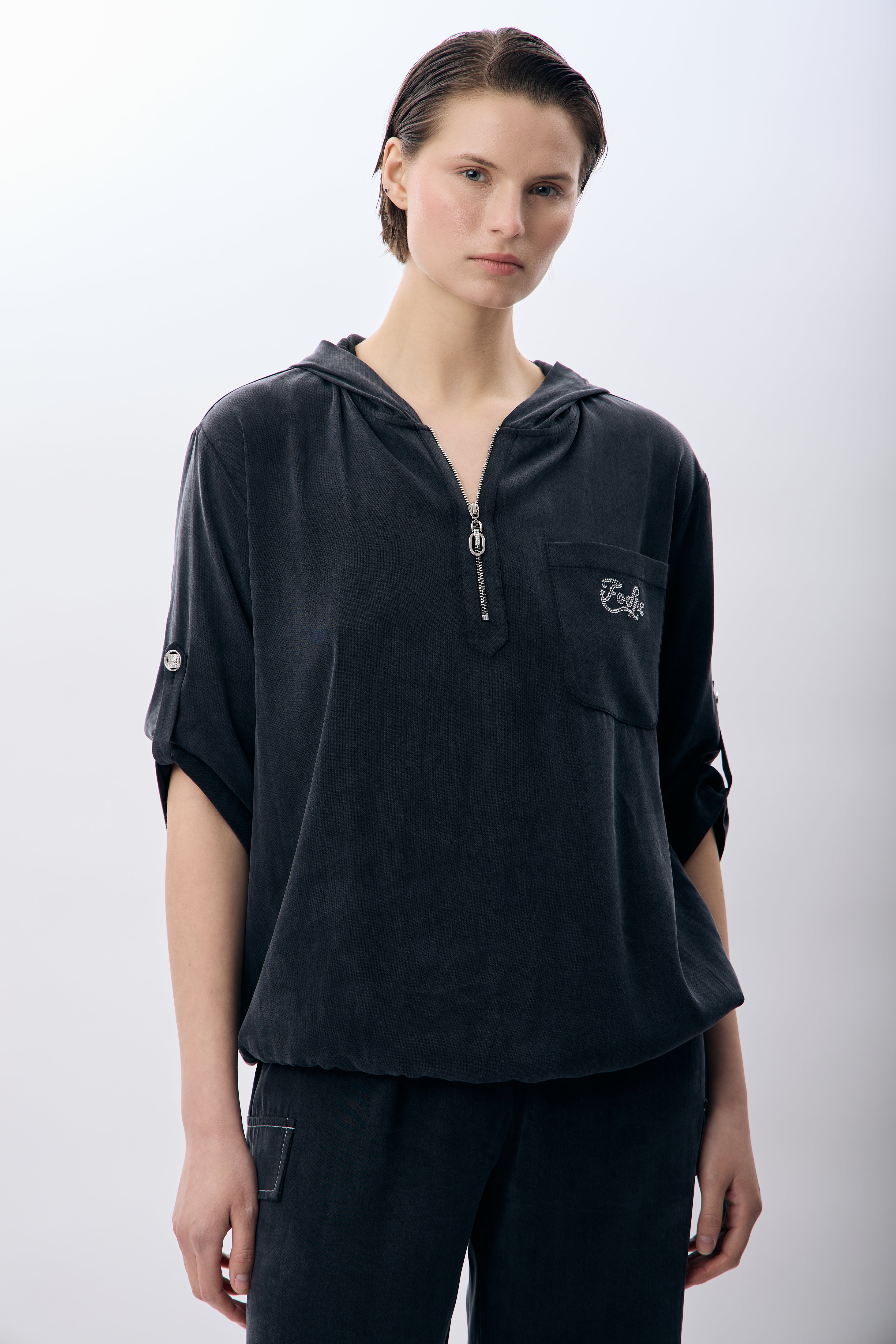 Diagonal-Kapüşonlu Ve Yarım Fermuarlı Bluz (Siyah)-BLUZ-10-Milagron.com