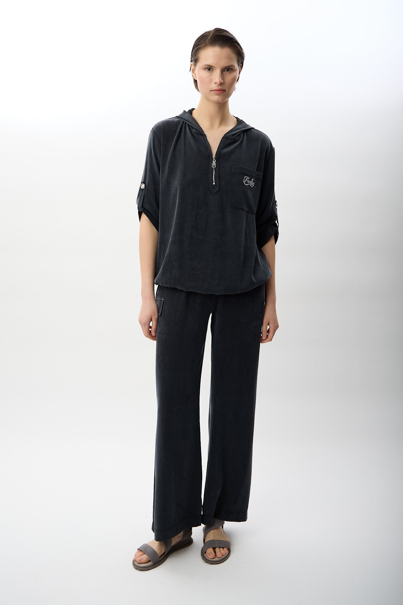 Diagonal-Kapüşonlu Ve Yarım Fermuarlı Bluz (Siyah)-BLUZ-6-Milagron.com