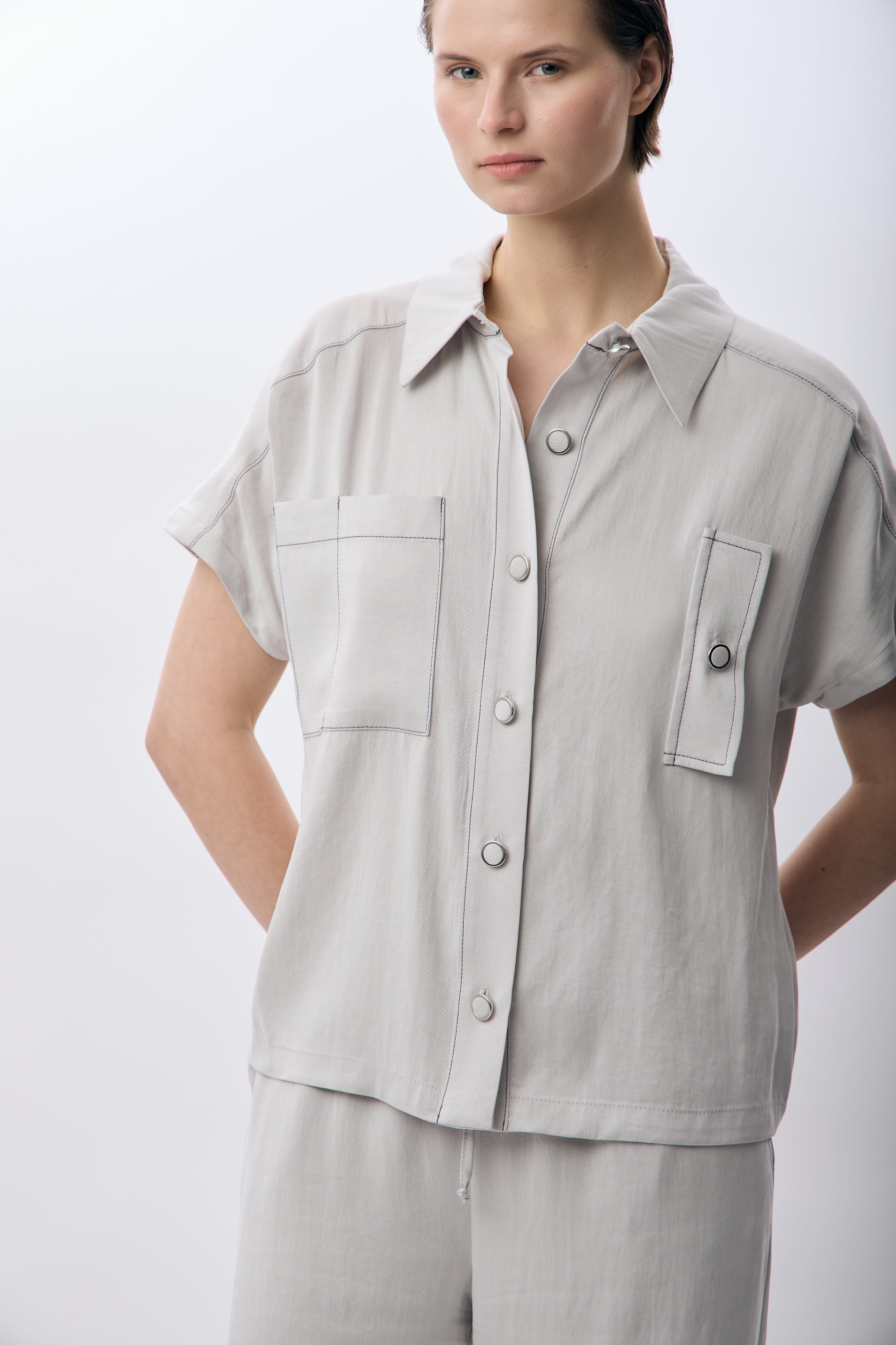 Diagonal-Kısa Kollu Kapak Cepli Gömlek-Gömlek-2-Milagron.com