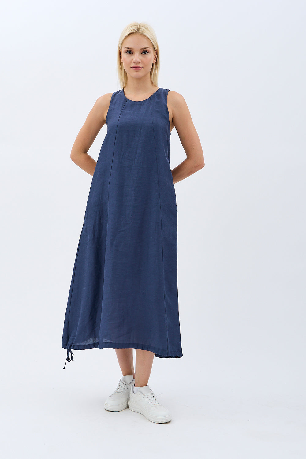 Diagonal-Kolyeli Salaş Elbise (Lacivert)-ELBİSE-2-Milagron.com