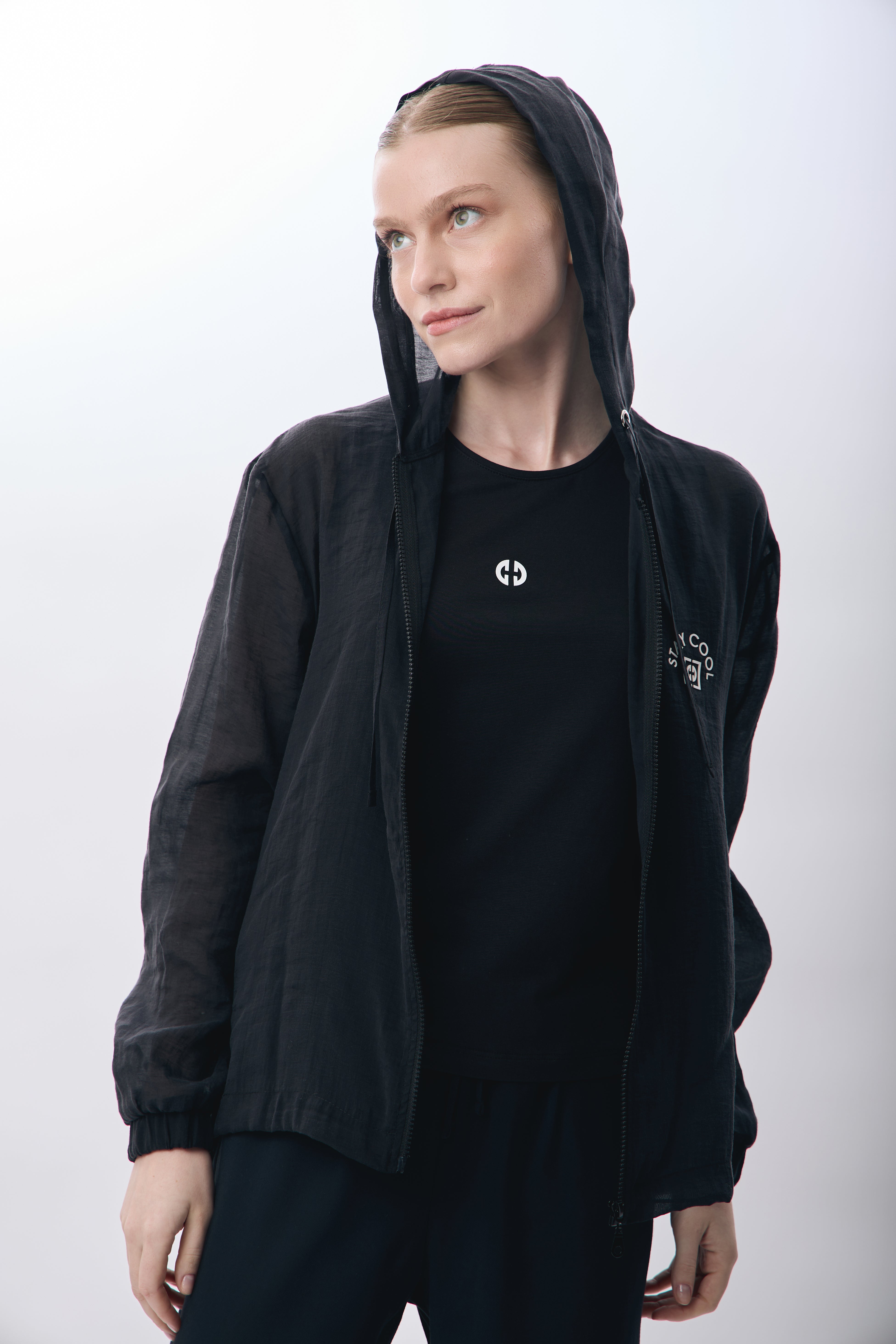 Diagonal-Logo Baskılı Kolsuz Atlet-T-Shirts-5-Milagron.com