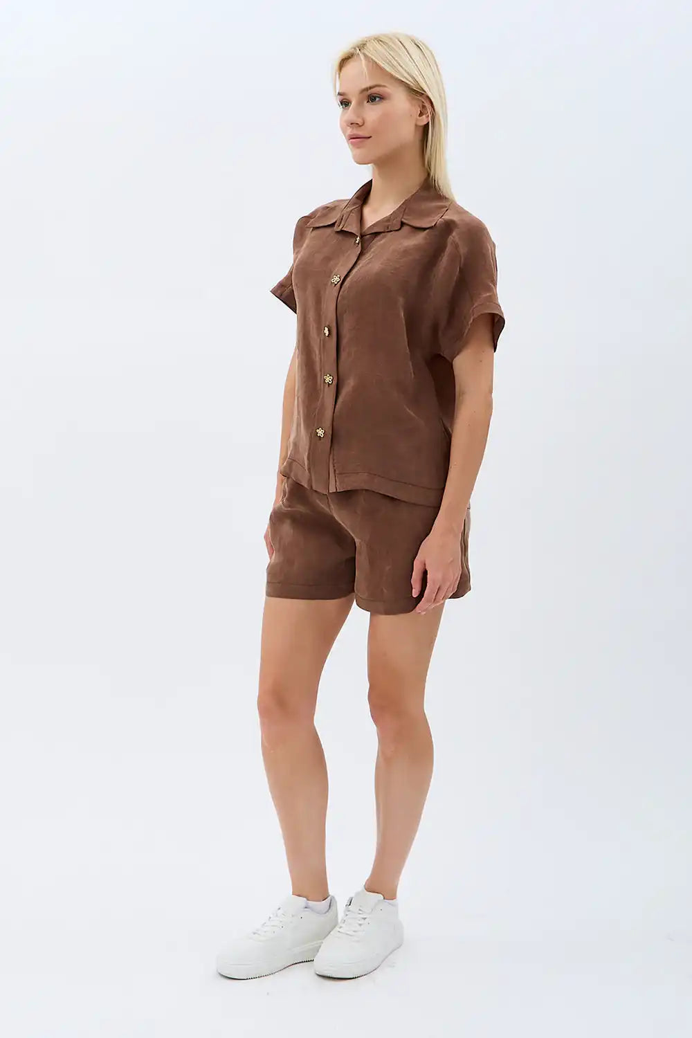 Tasarım Düğmeli Gömlek (Kahverengi)