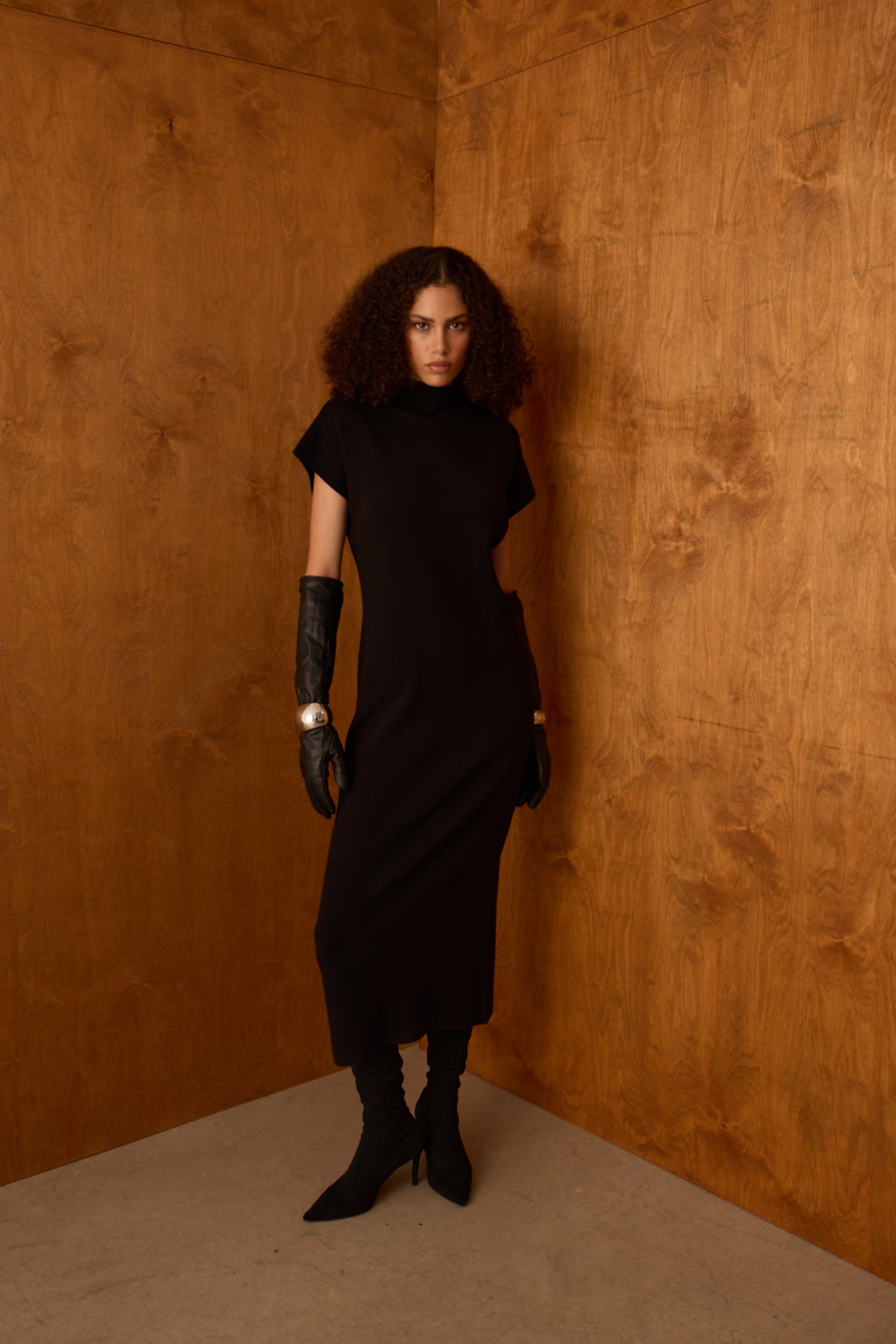 Diagonal-Triko Siyah Elbise-Elbise-10-Milagron.com