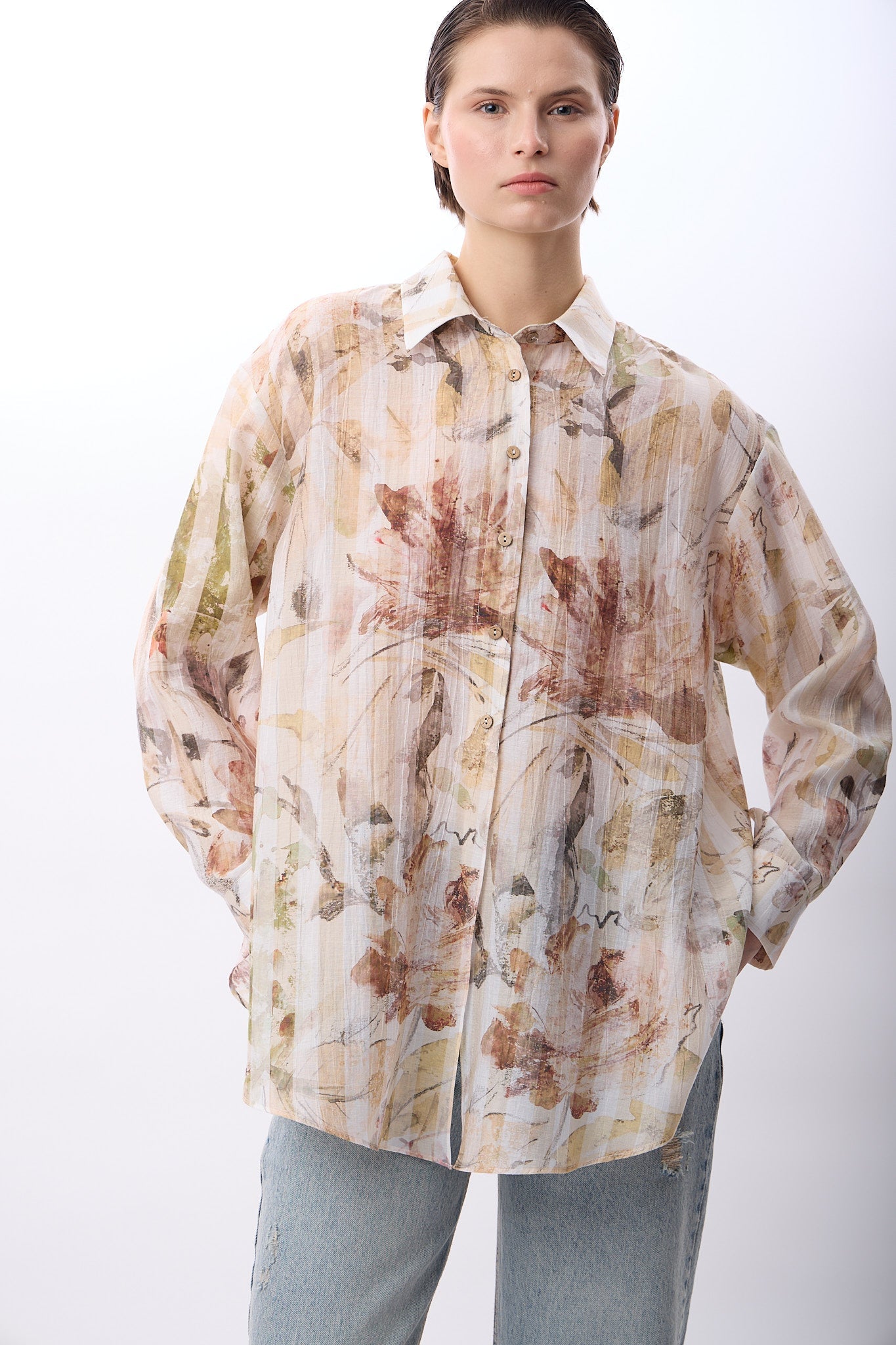 Diagonal-Uzun Kollu Çiçek Desenli Gömlek-Gömlek-3-Milagron.com