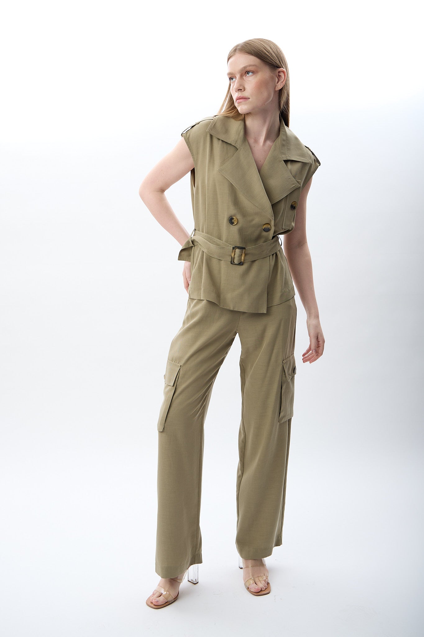 Diagonal-Yan Cep Detaylı Rahat Pantolon-Pantolon-3-Milagron.com